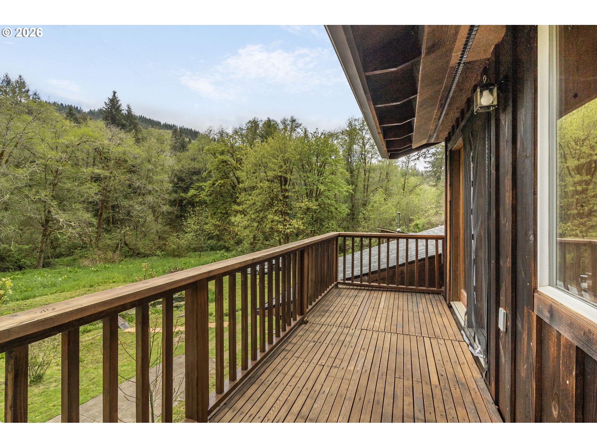 93537 Deadwood Creek Rd Property Photo 7