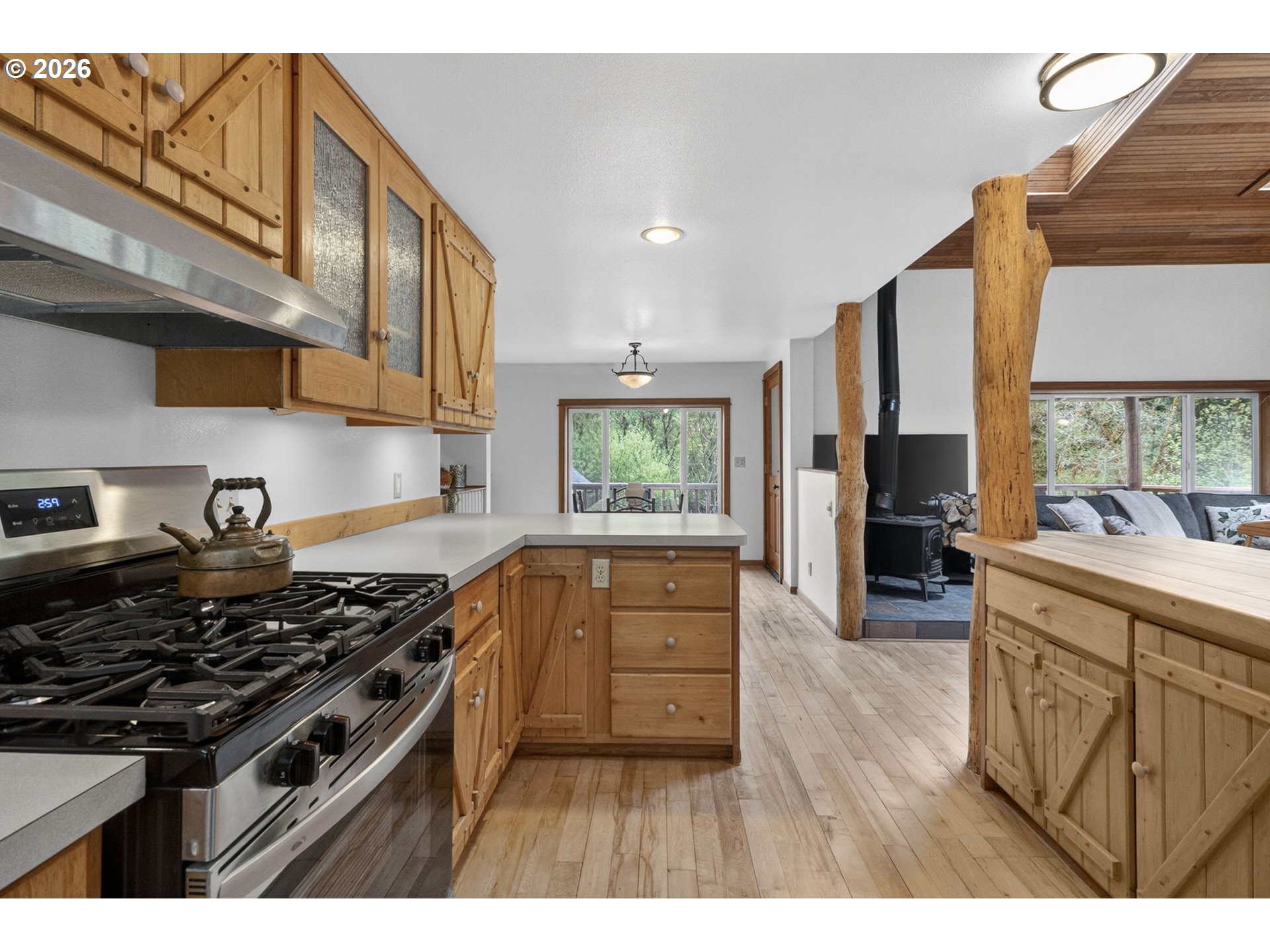 93537 Deadwood Creek Rd Property Photo 16