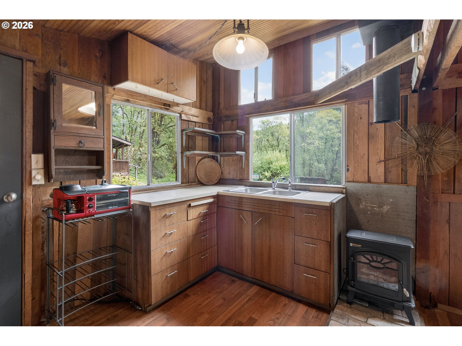 93537 Deadwood Creek Rd Property Photo 30