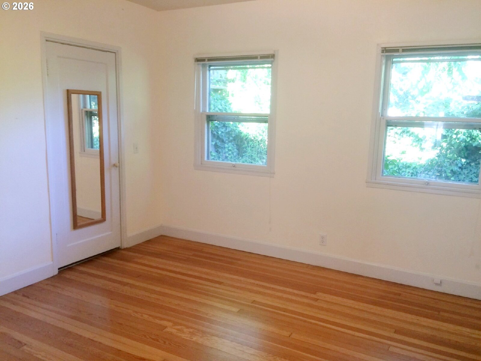 2031 Hilyard St Property Photo 6