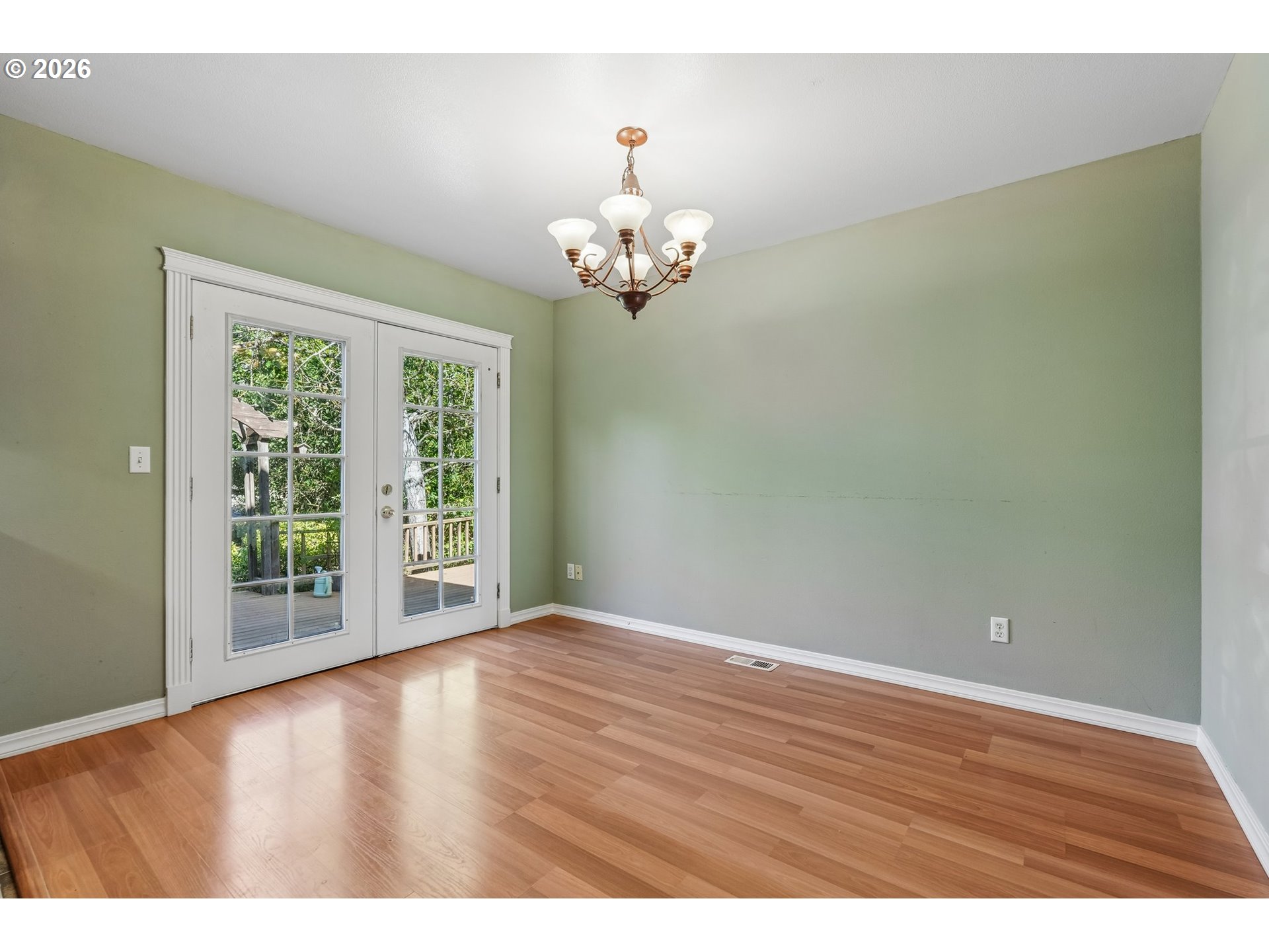 1153 Nw 7th Way Property Photo 6