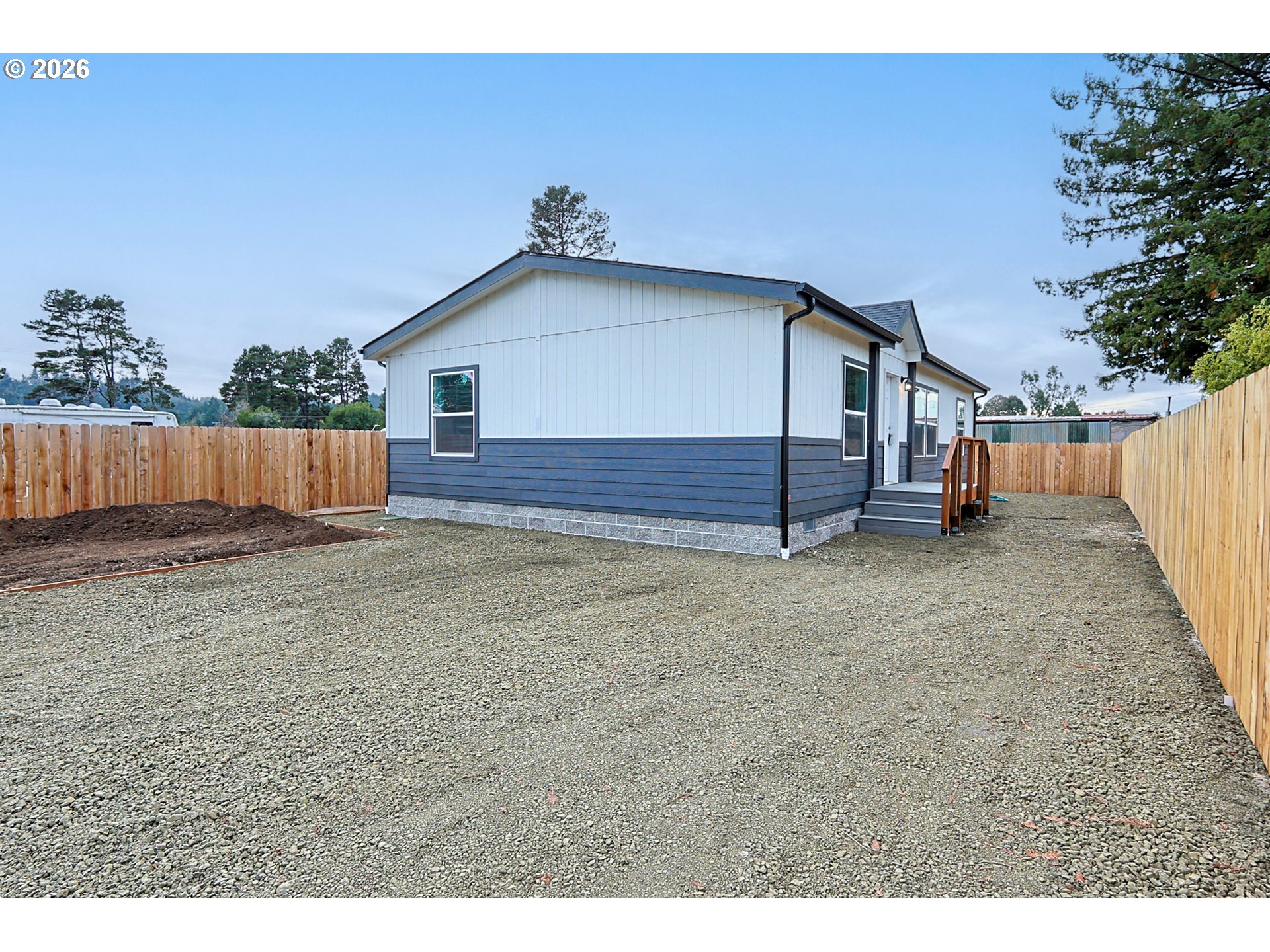 235 RAINBOW LN Property Photo 1