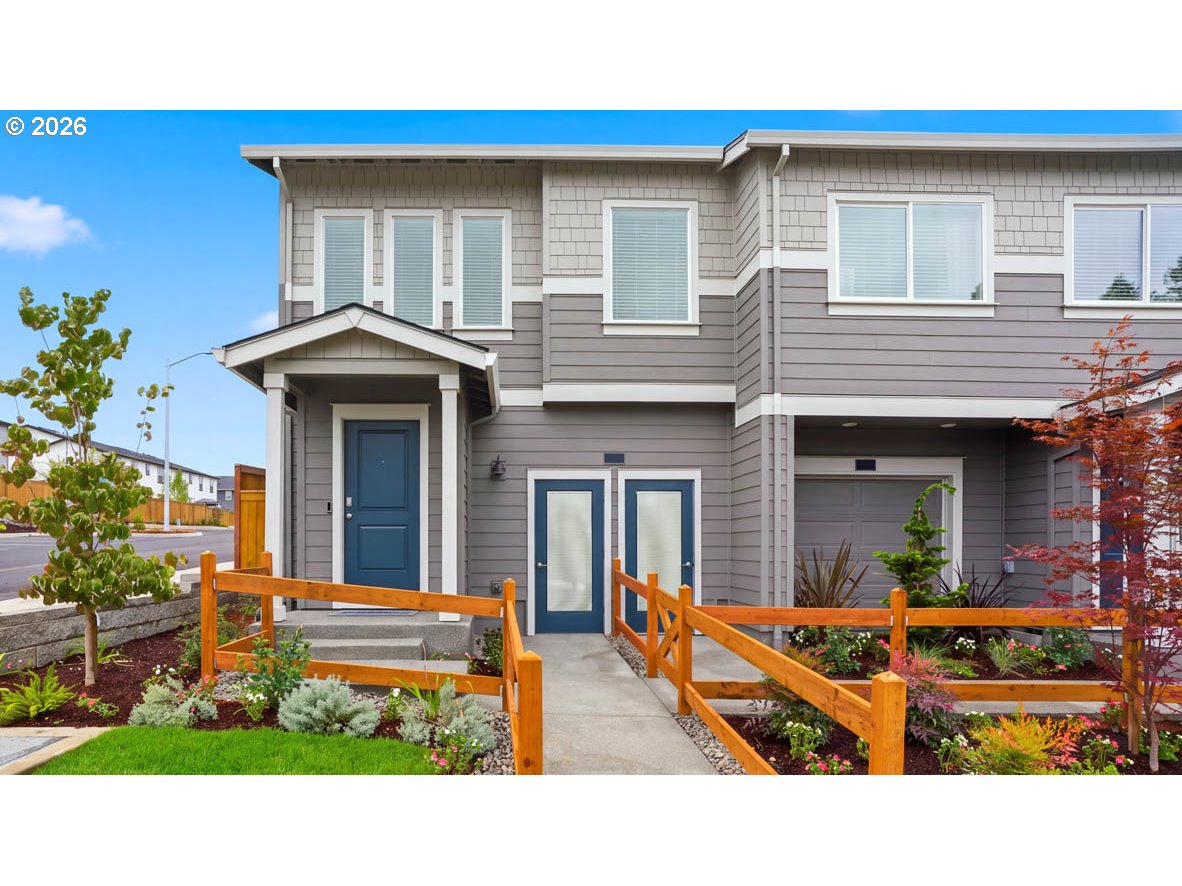 1407 Se Rosefinch Ave Property Photo 1