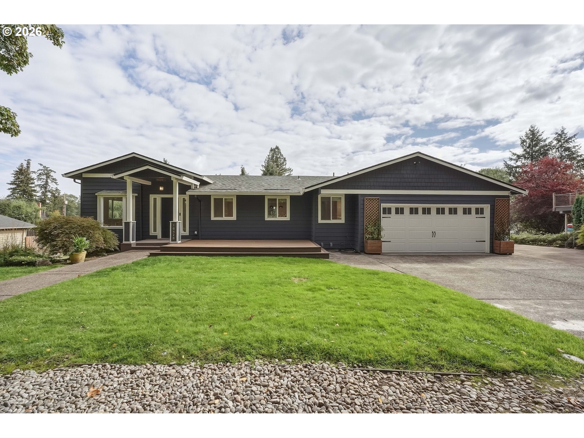 18428 Steamboat Way Property Photo 1