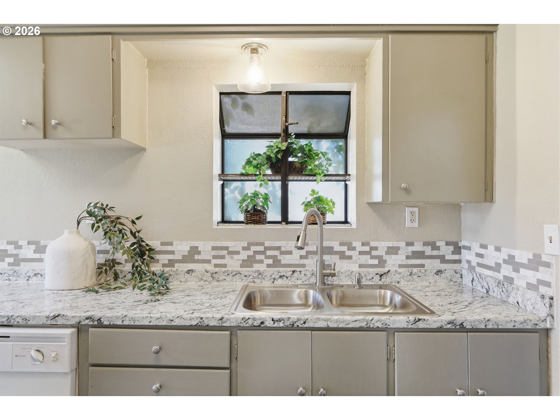 3621 E Amazon Dr Property Photo 15