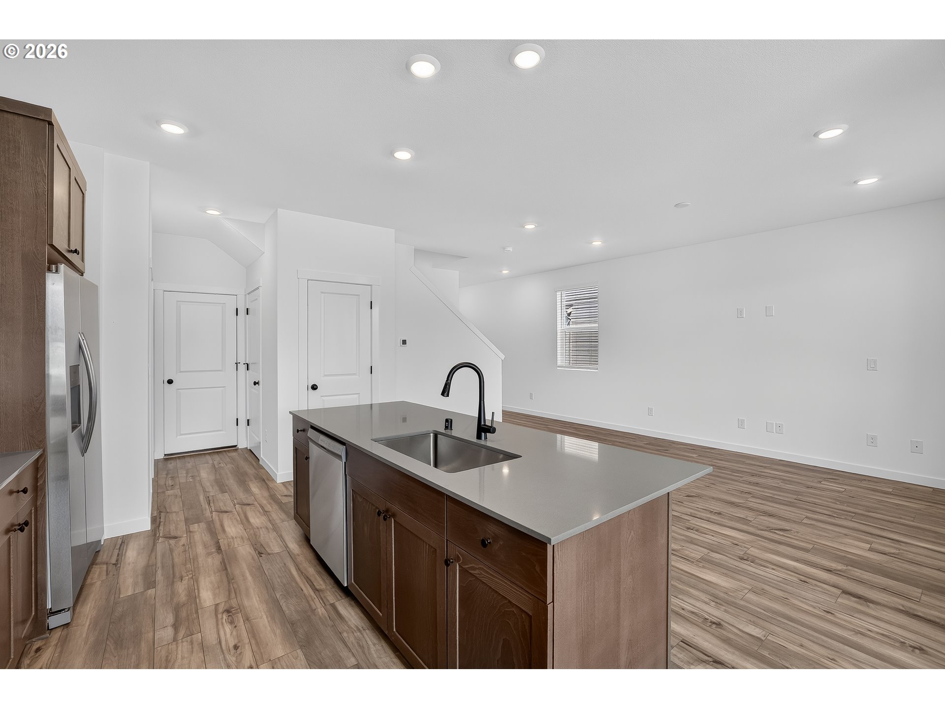 2325 Ash St Property Photo 12