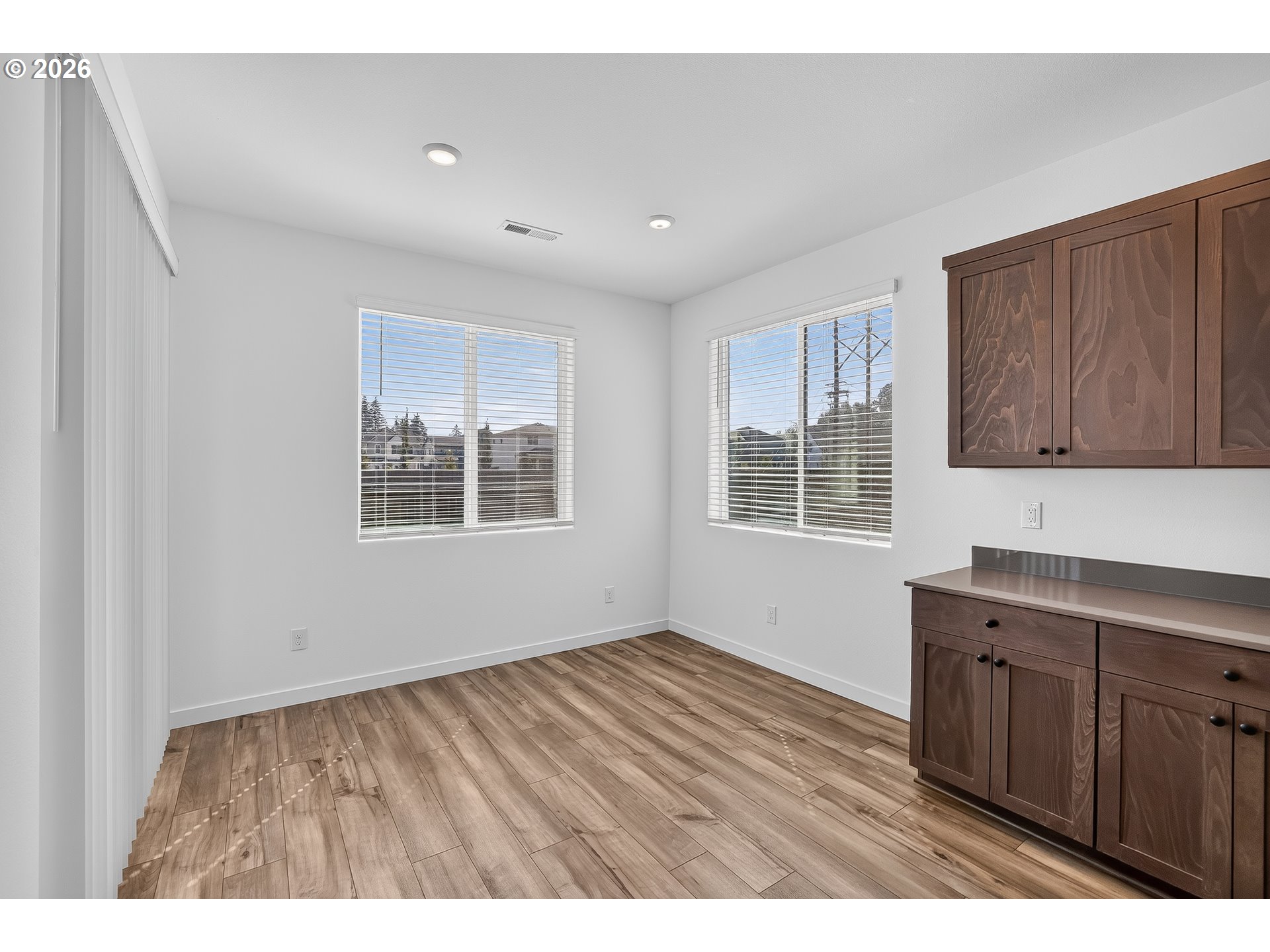2325 Ash St Property Photo 15