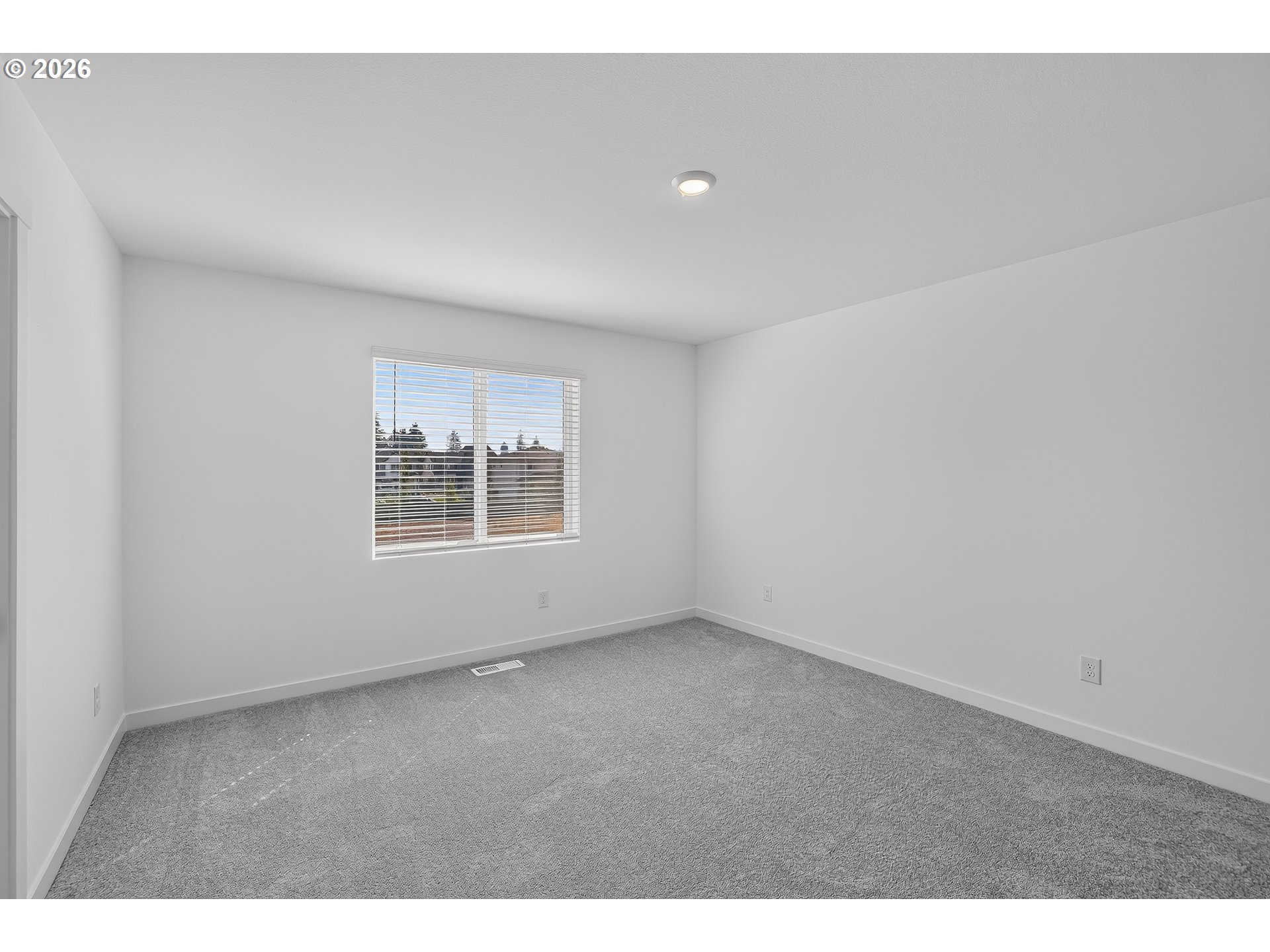 2325 Ash St Property Photo 29