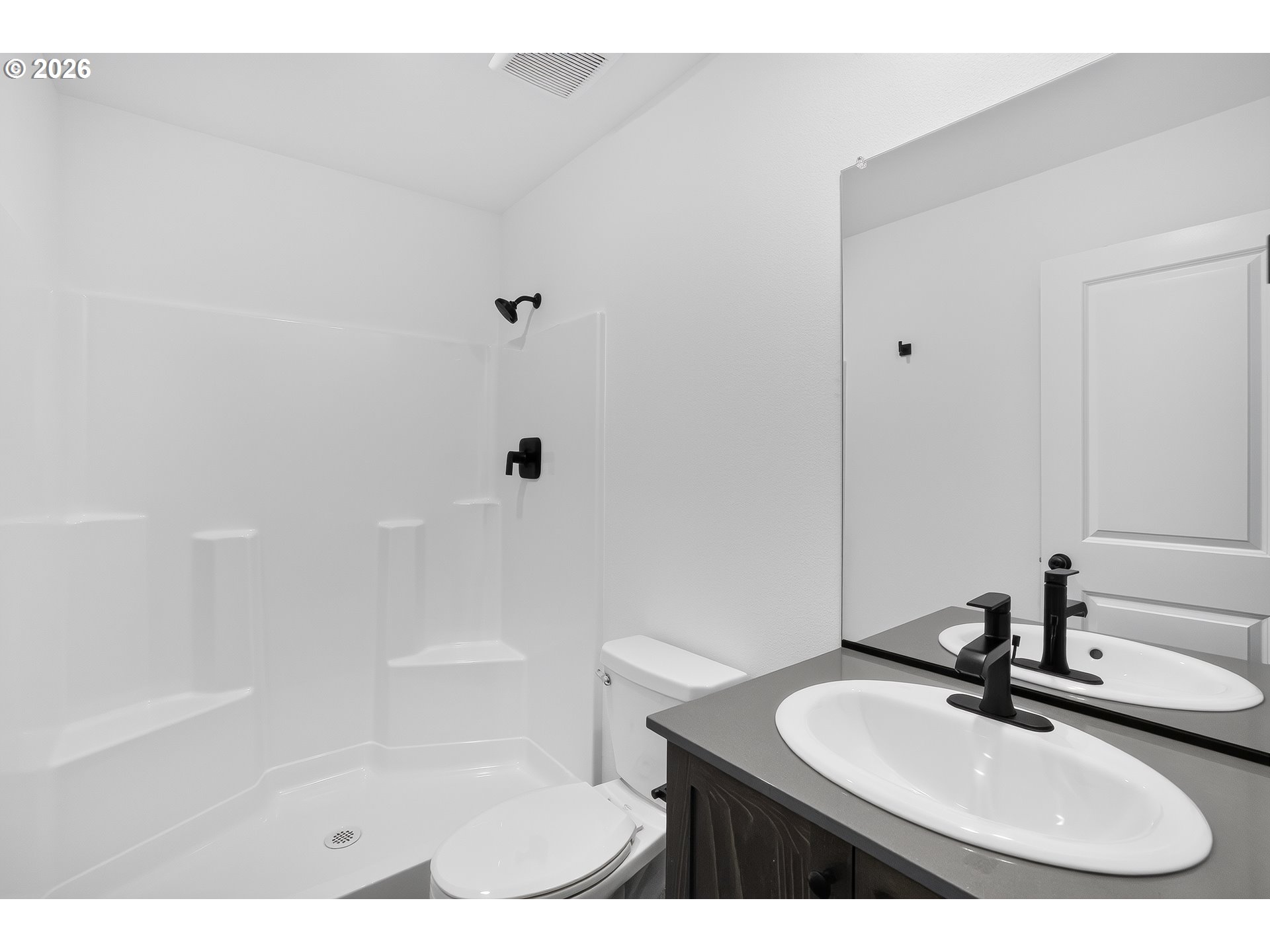 2325 Ash St Property Photo 31
