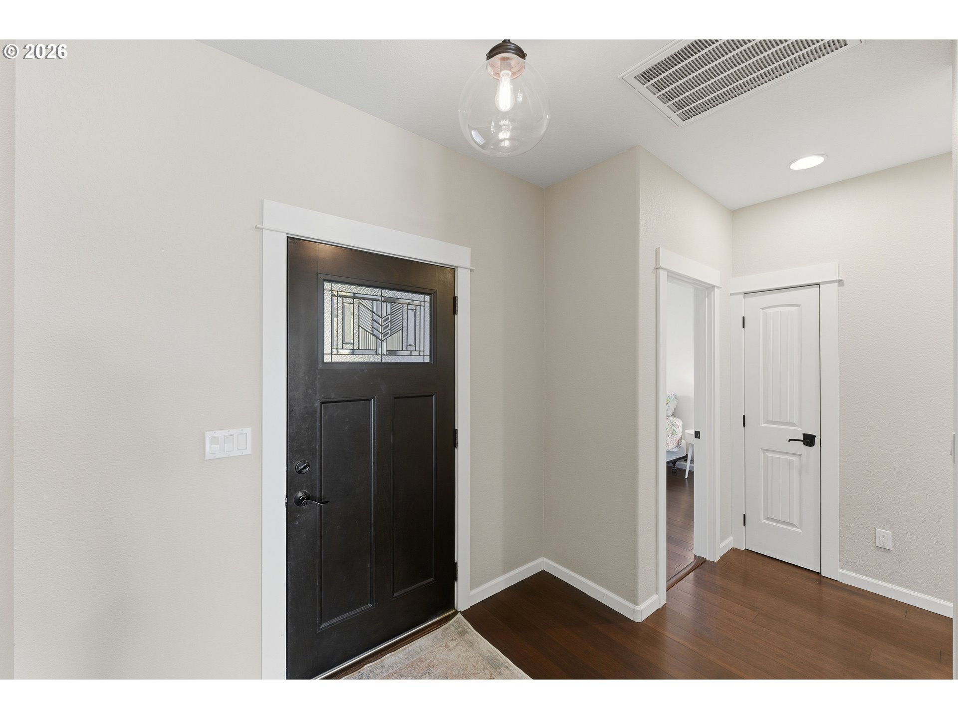 1611 Ash St Property Photo 32
