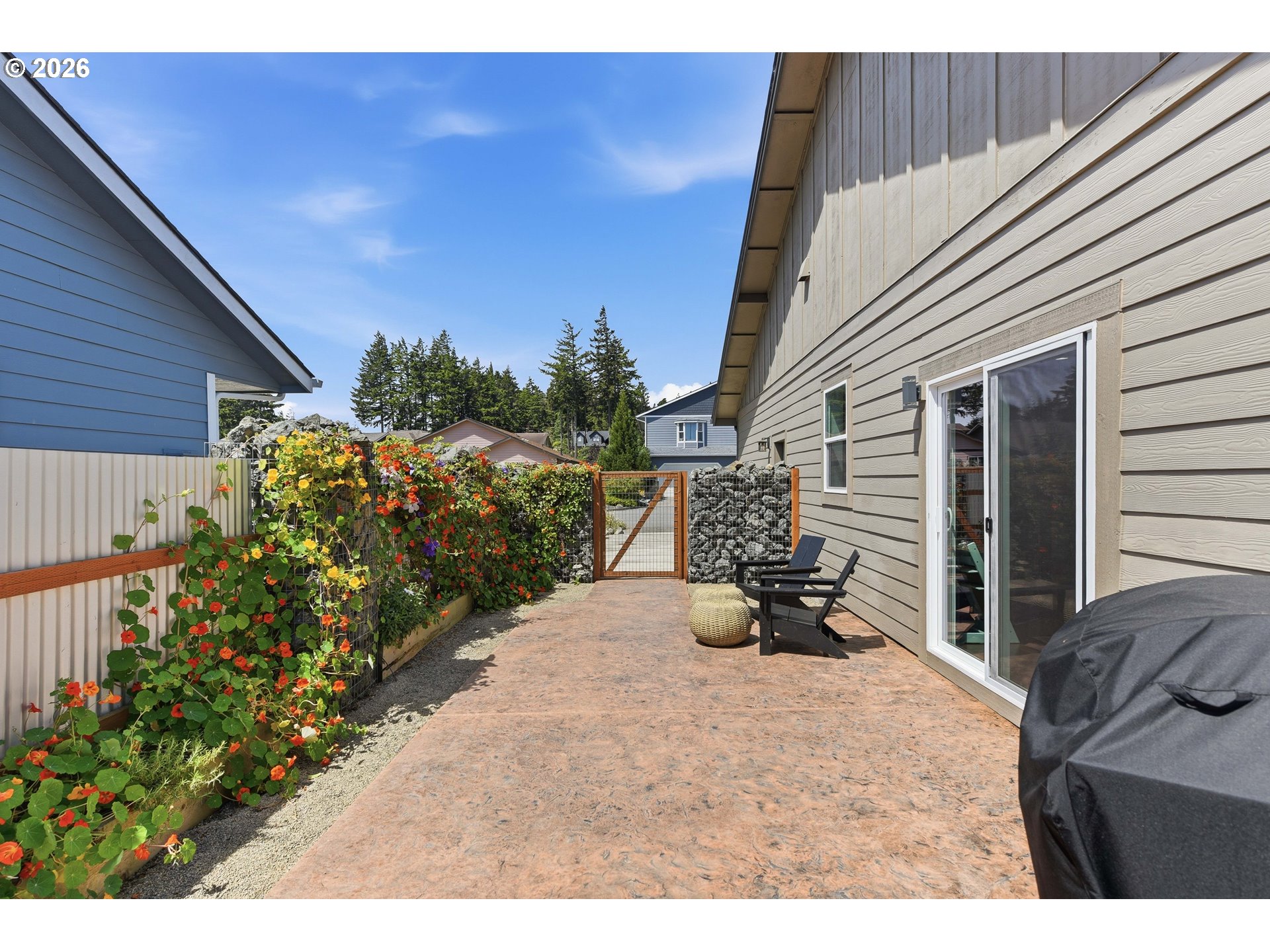 1611 Ash St Property Photo 34