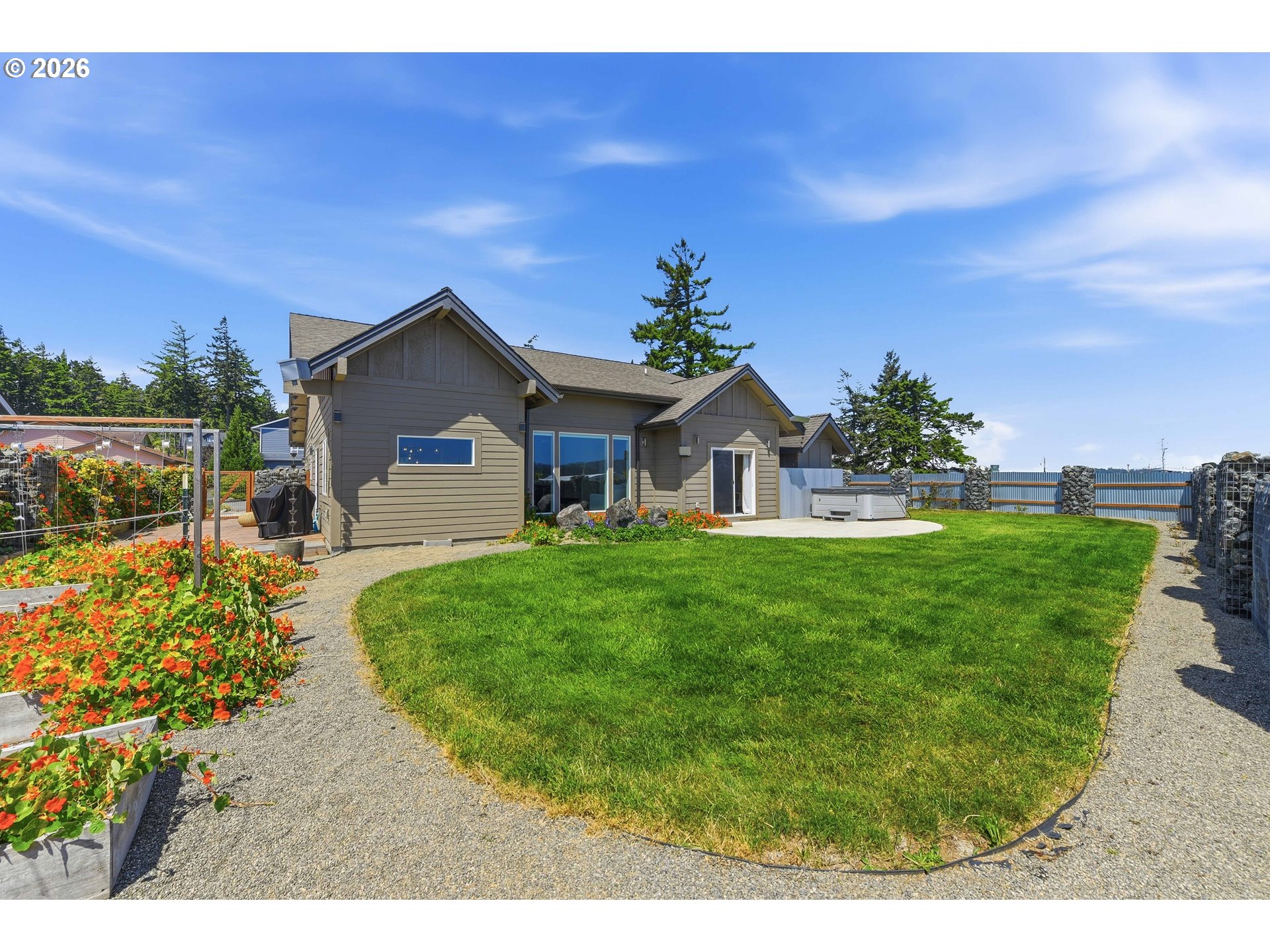 1611 Ash St Property Photo 37