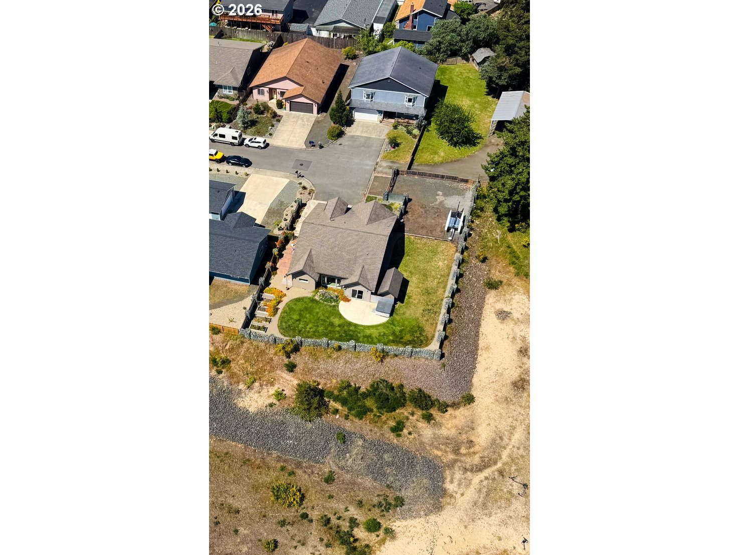 1611 Ash St Property Photo 47