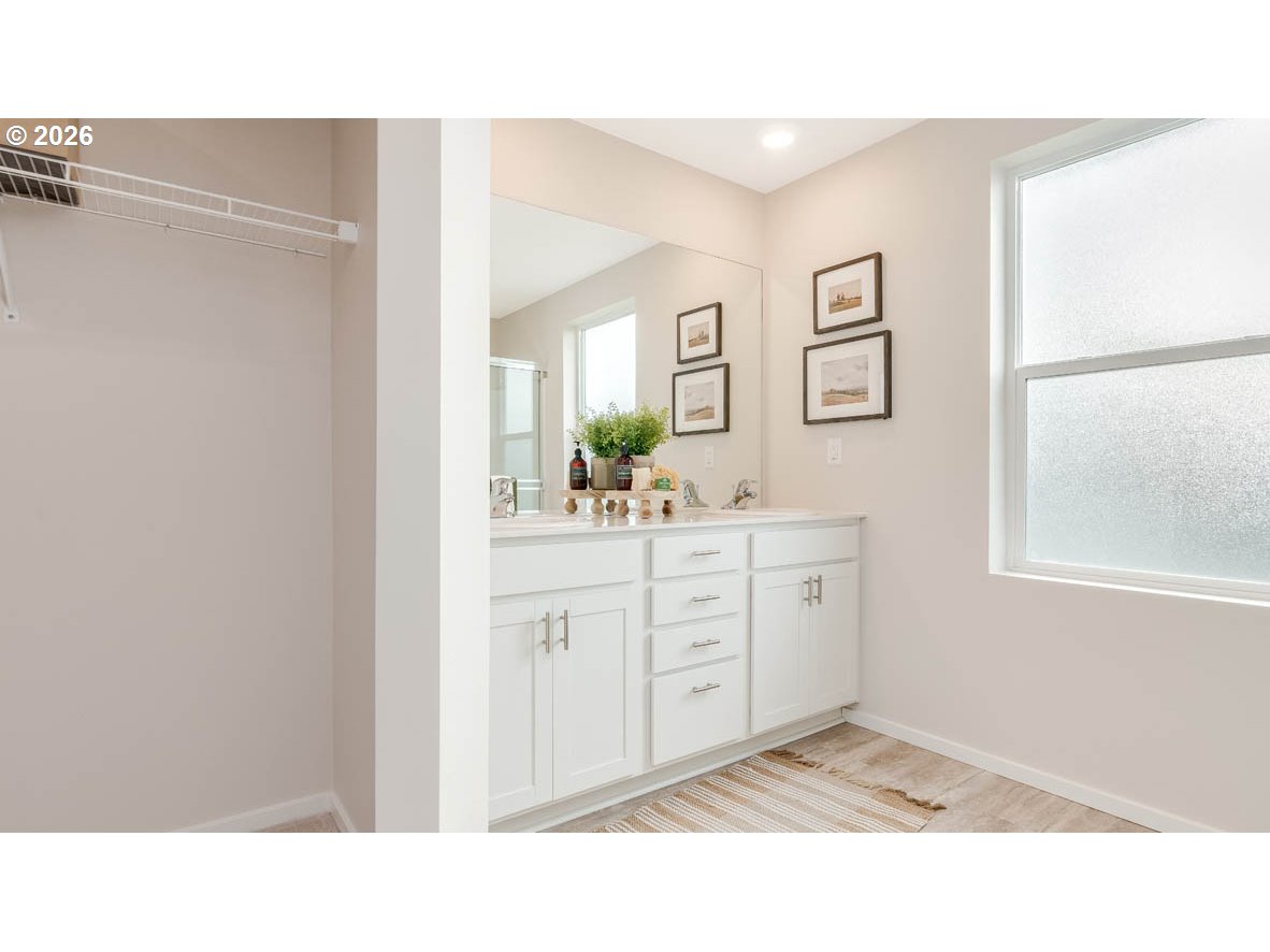 4937 Elvis Ave Ne Property Photo 29