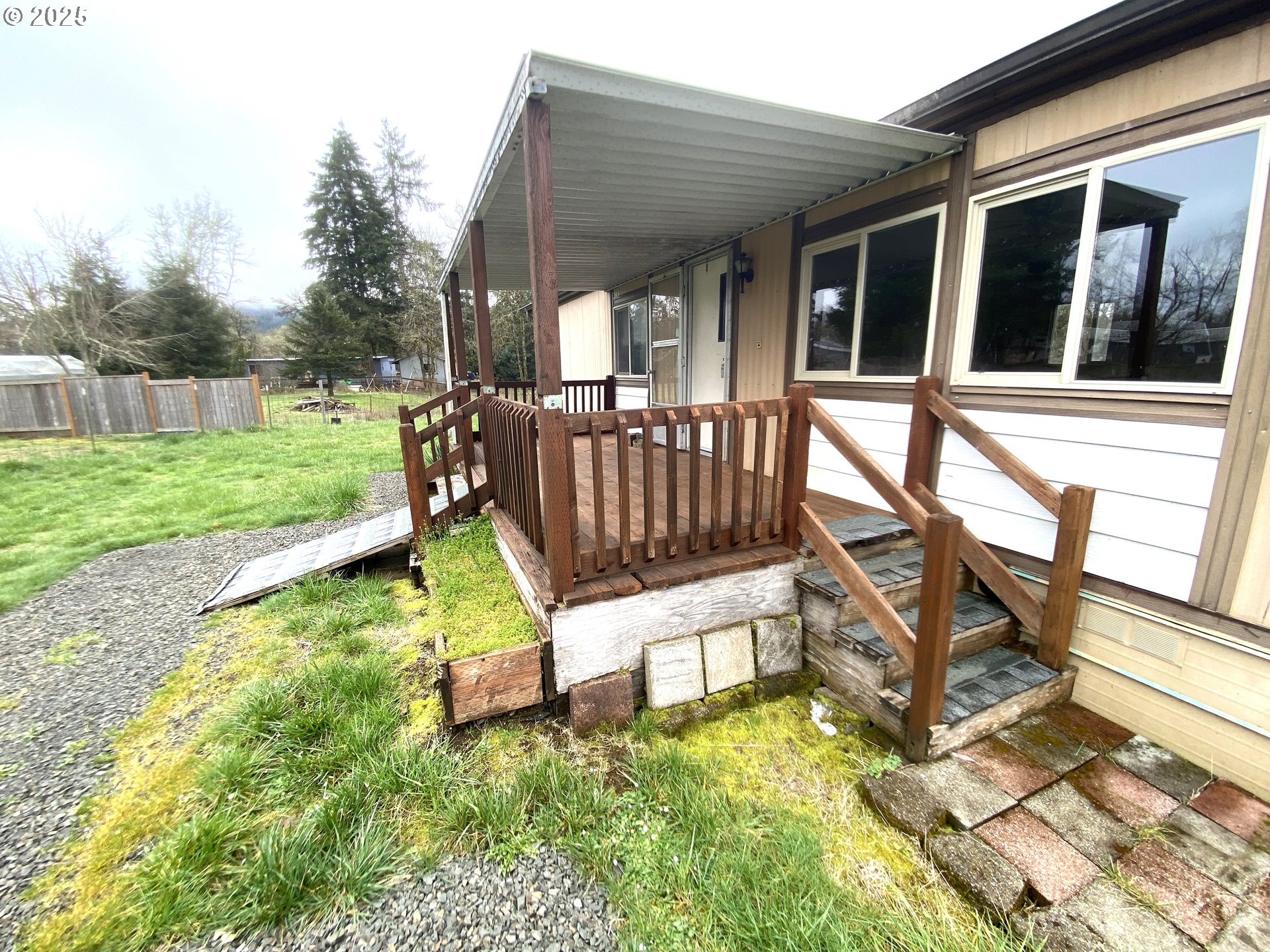 92020 Maple Ln Property Photo 6