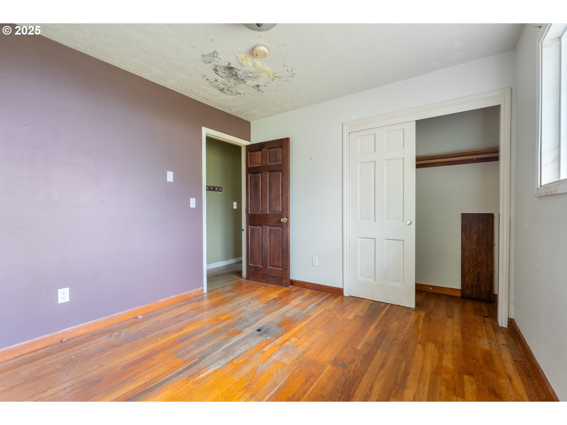 2617 Ne 166th St Property Photo 10