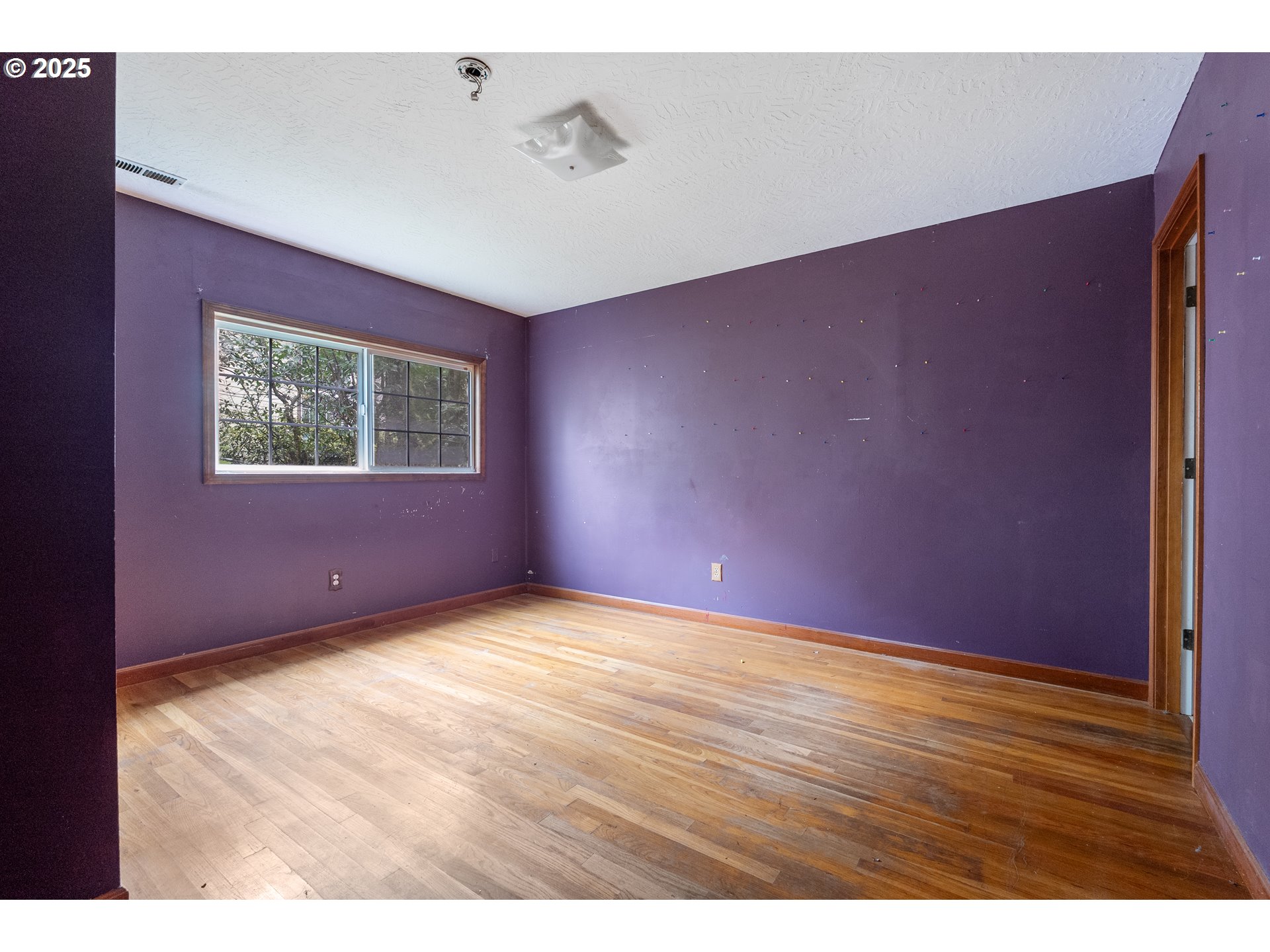 2617 Ne 166th St Property Photo 13