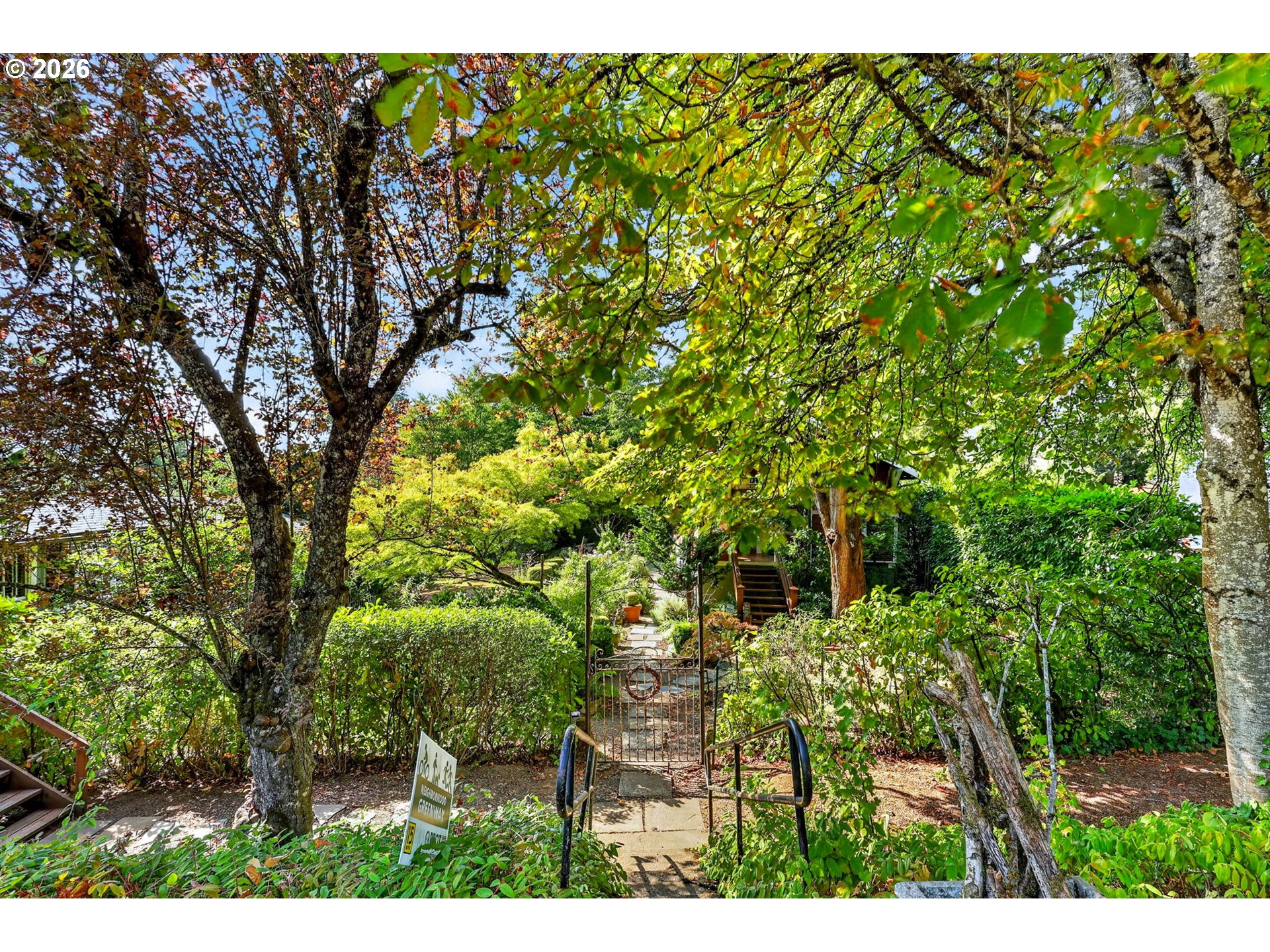 9225 Sw Boones Ferry Rd Property Photo 3