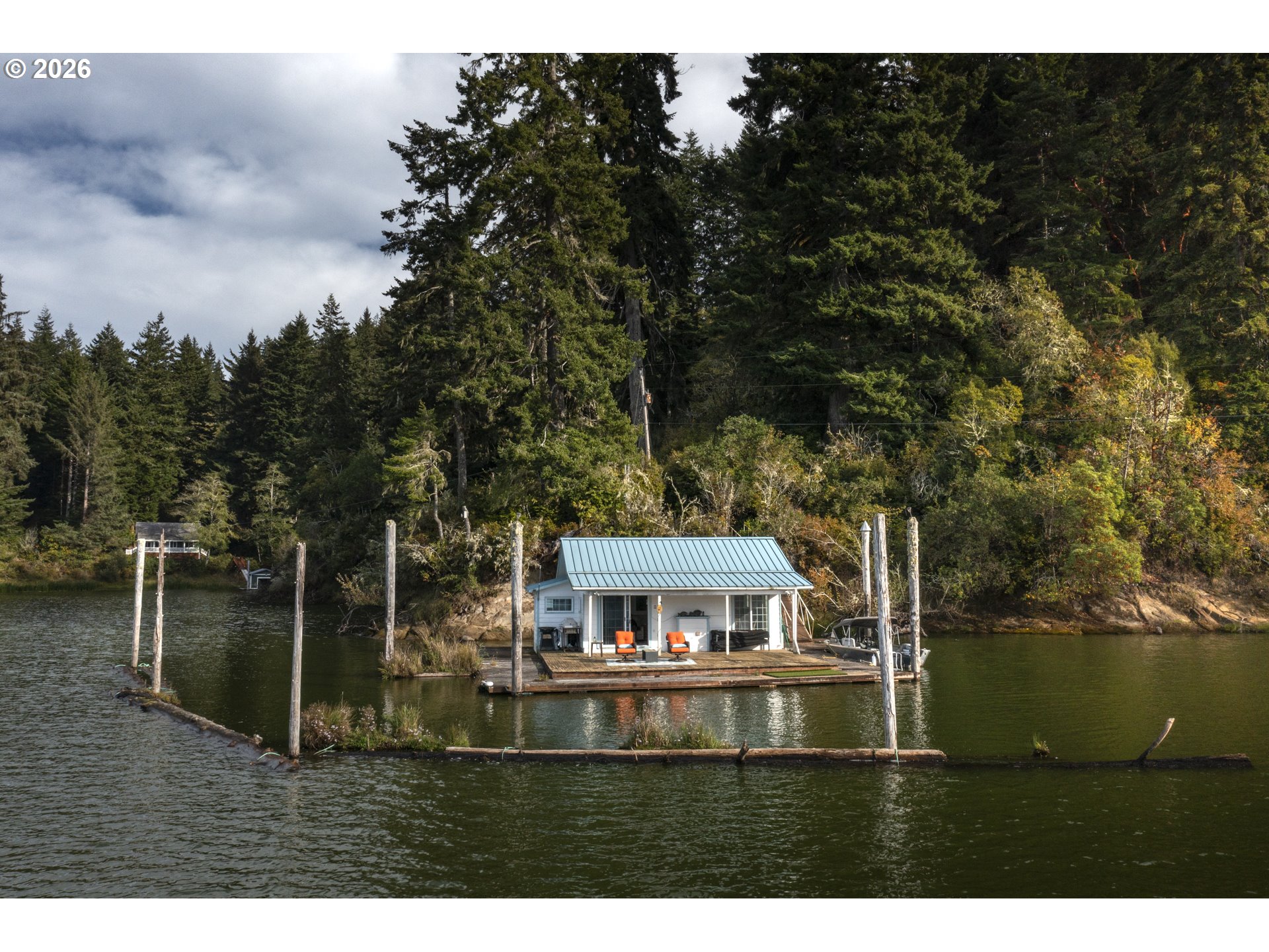 3202 S Tenmile Lk Property Photo 1