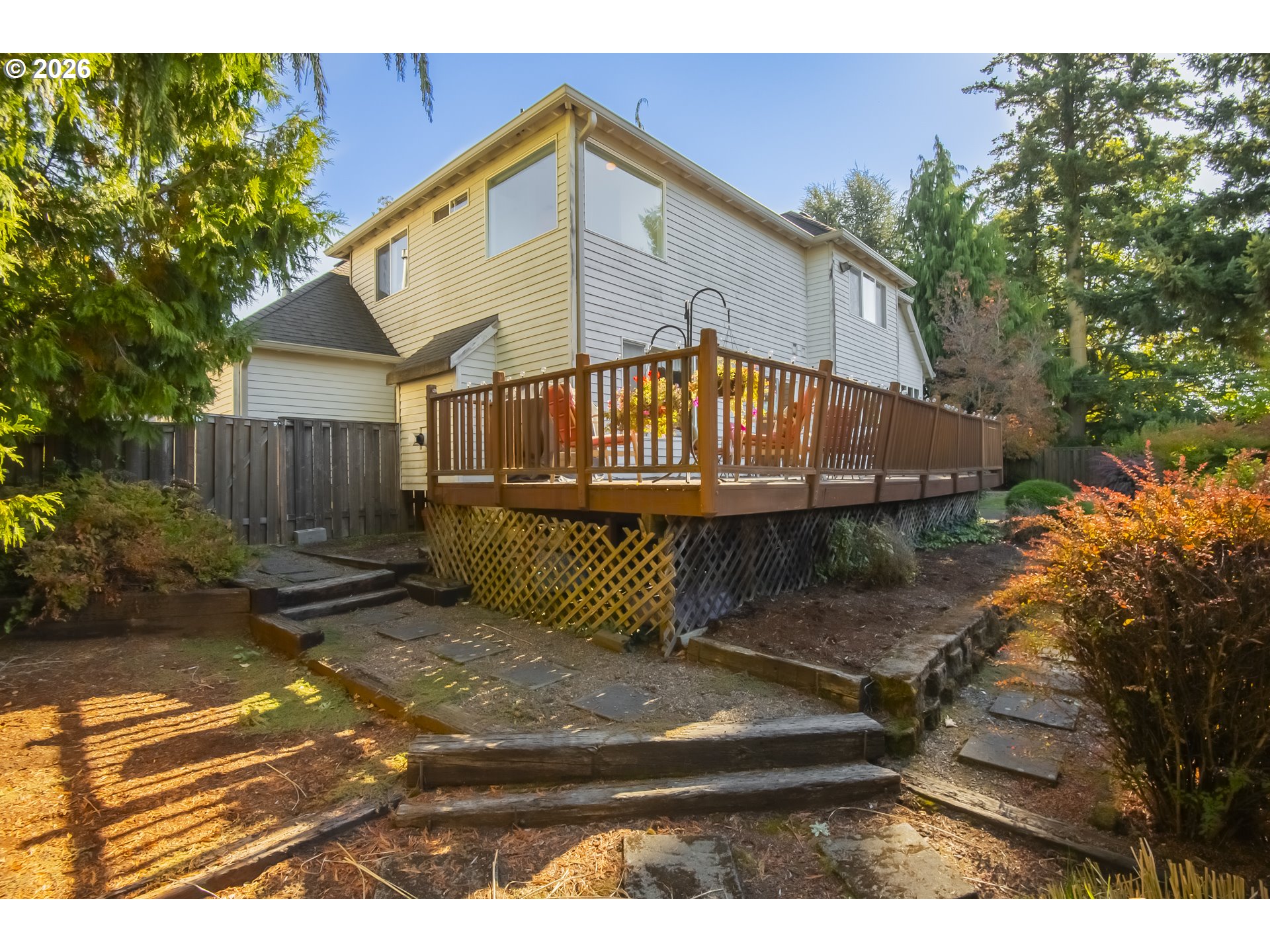 501 Nw Mawrcrest Pl Property Photo 36
