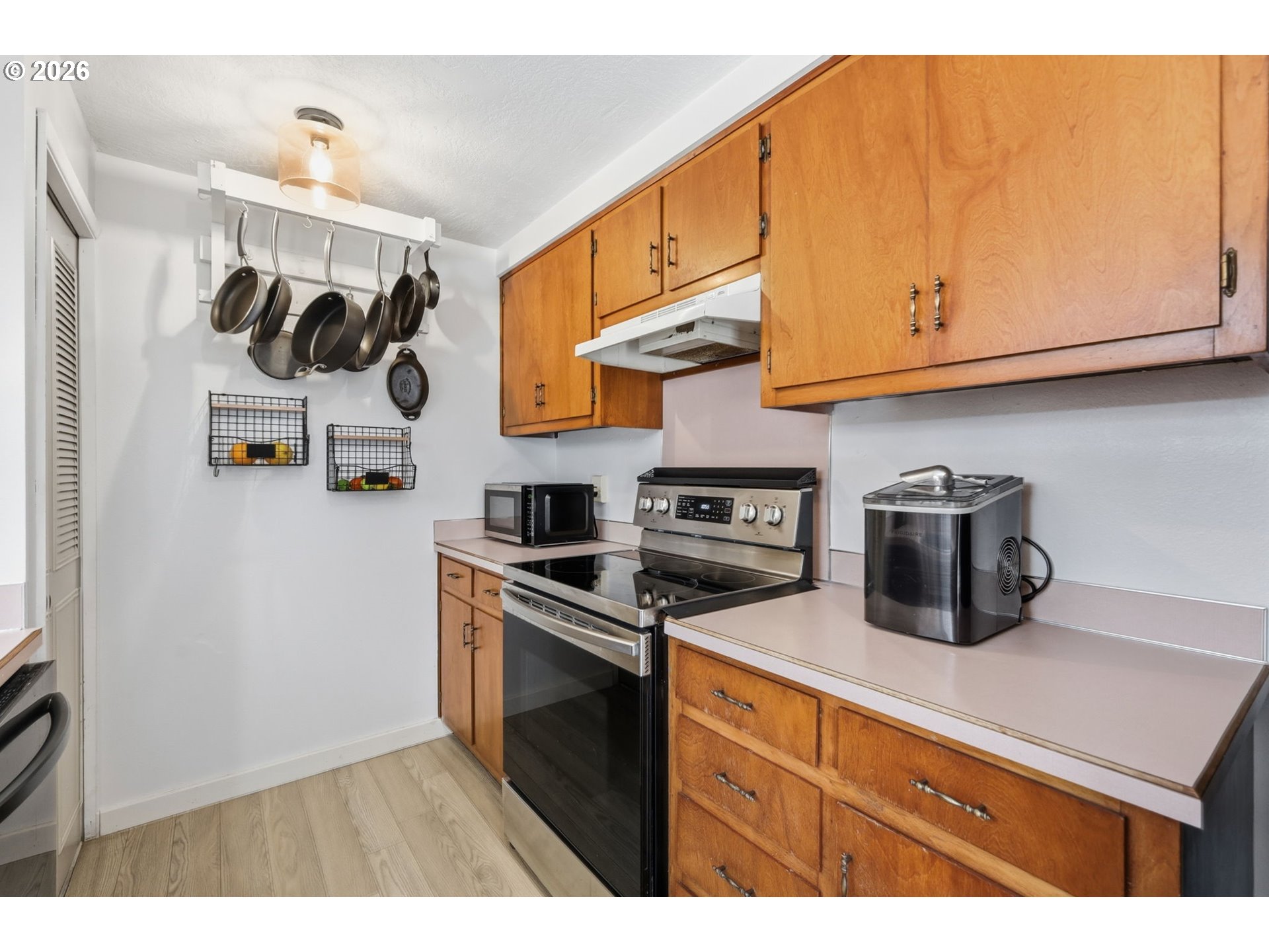 277 71st Pl Property Photo 14