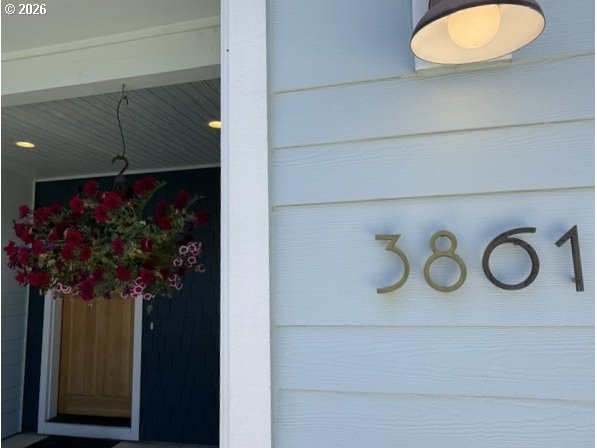 3861 Nandina Dr Property Photo 5