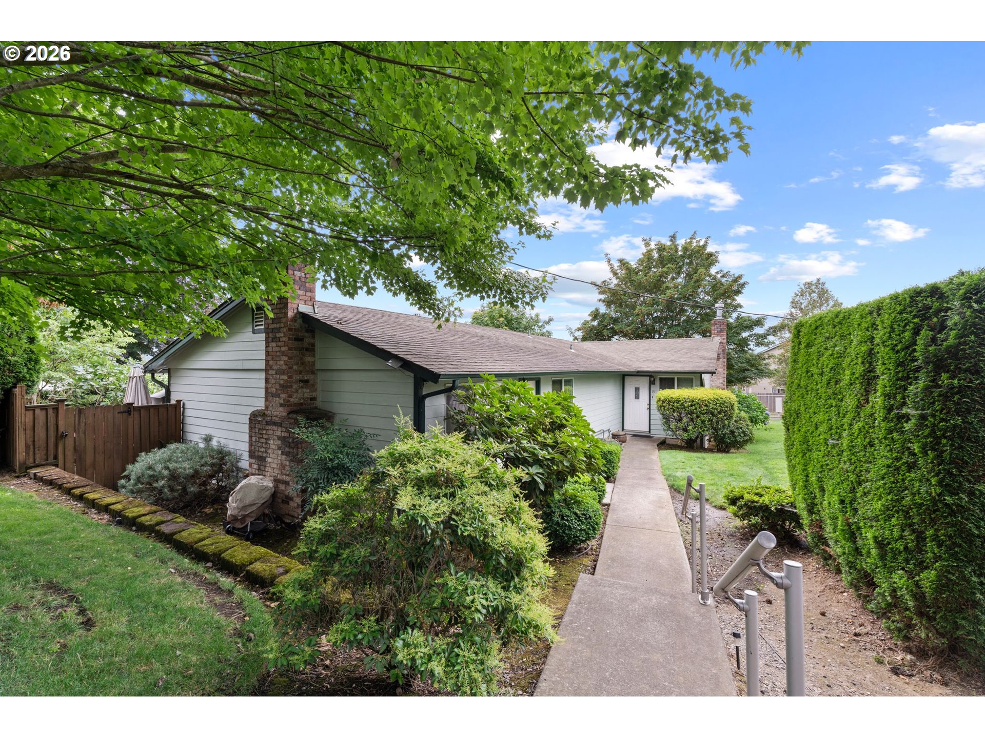 3300 KAUFFMAN AVE 14