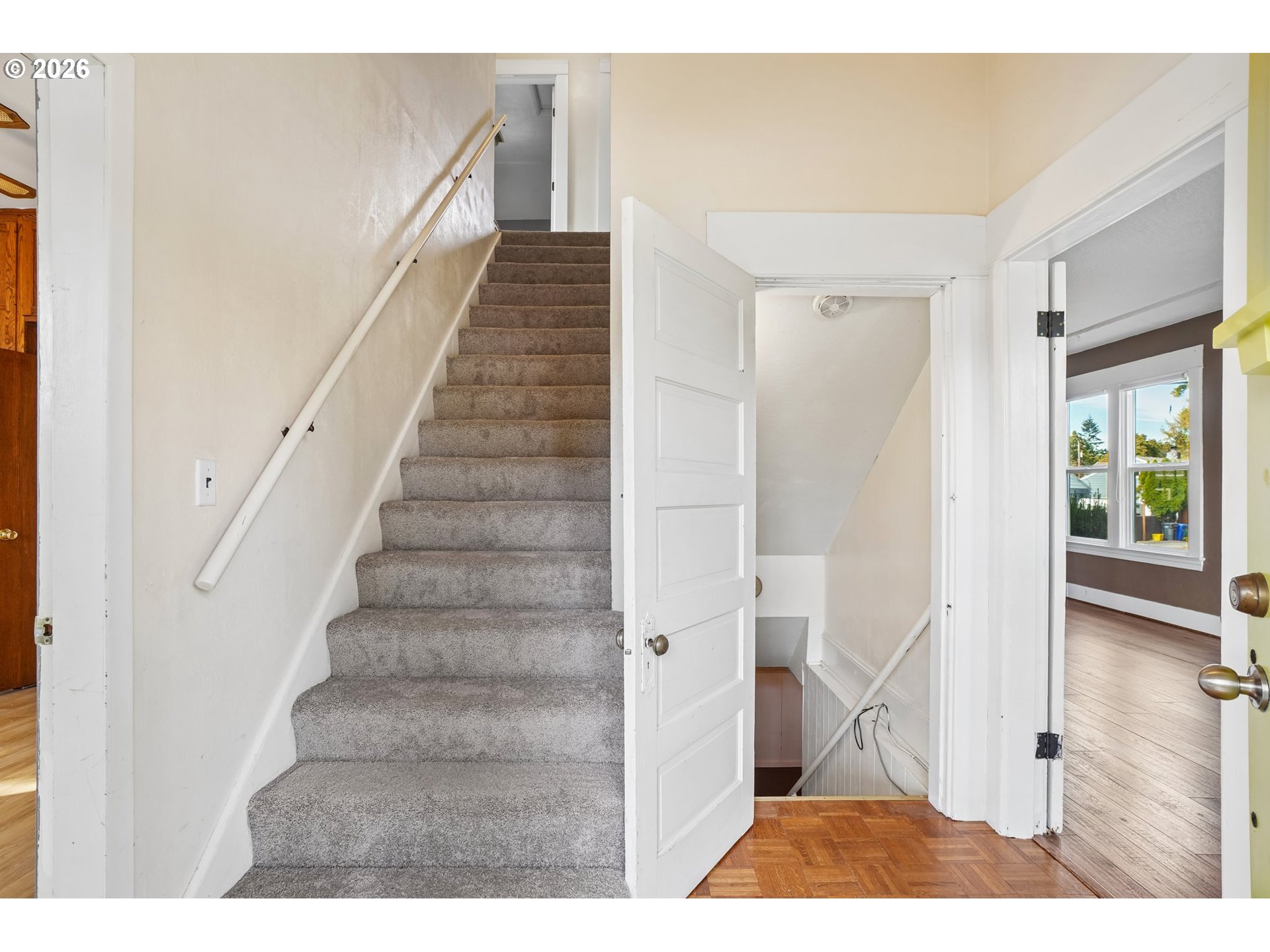8417 N Berkeley Ave Property Photo 5