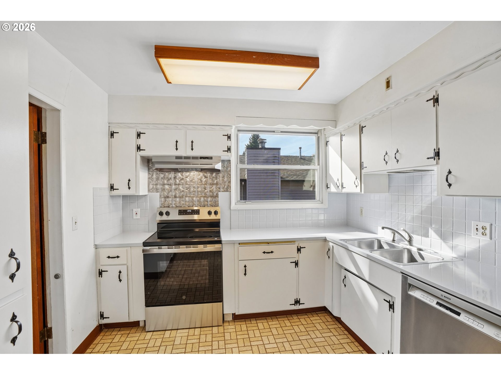 8417 N Berkeley Ave Property Photo 15