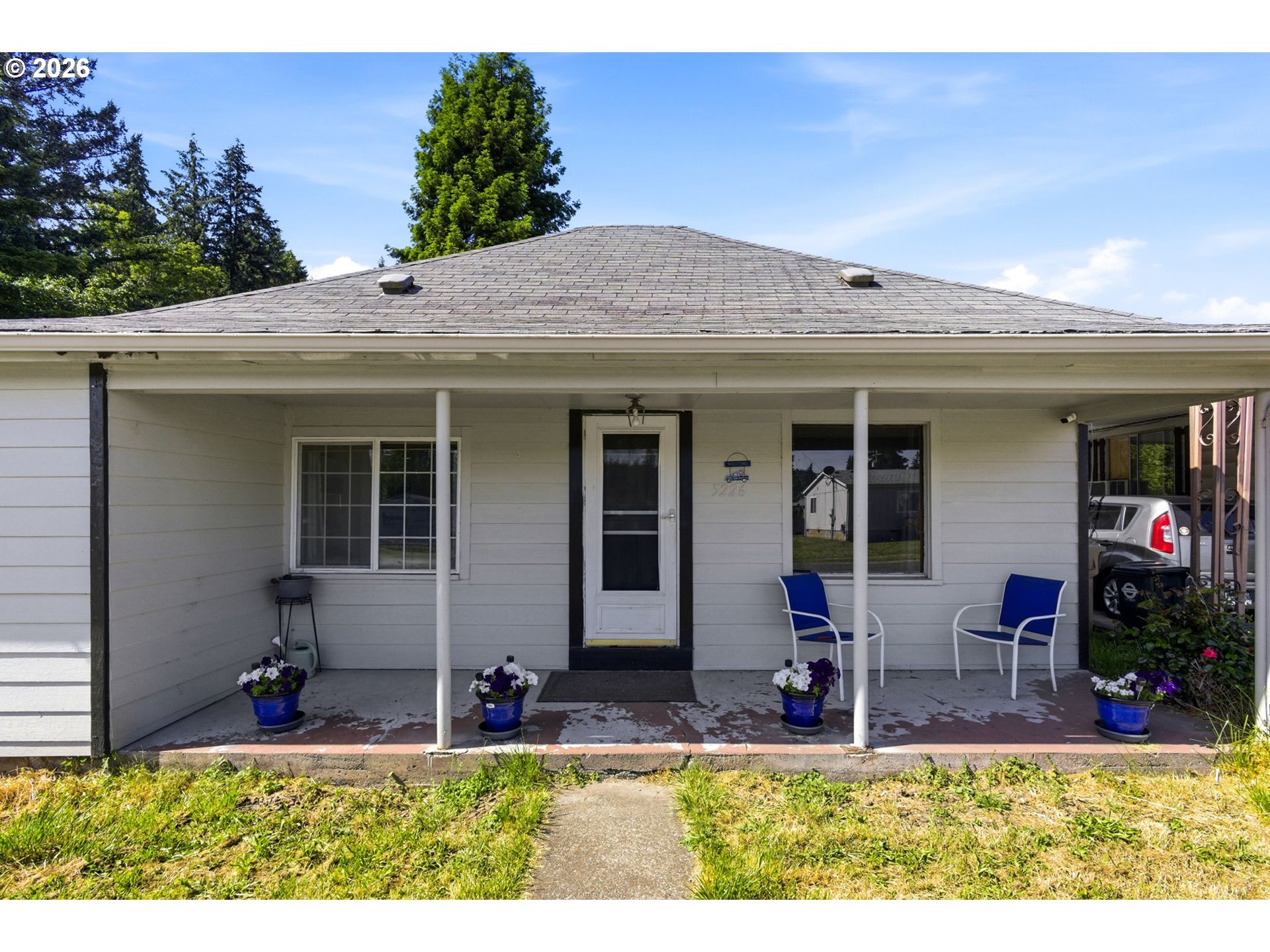 5226 Poplar St. Property Photo 1