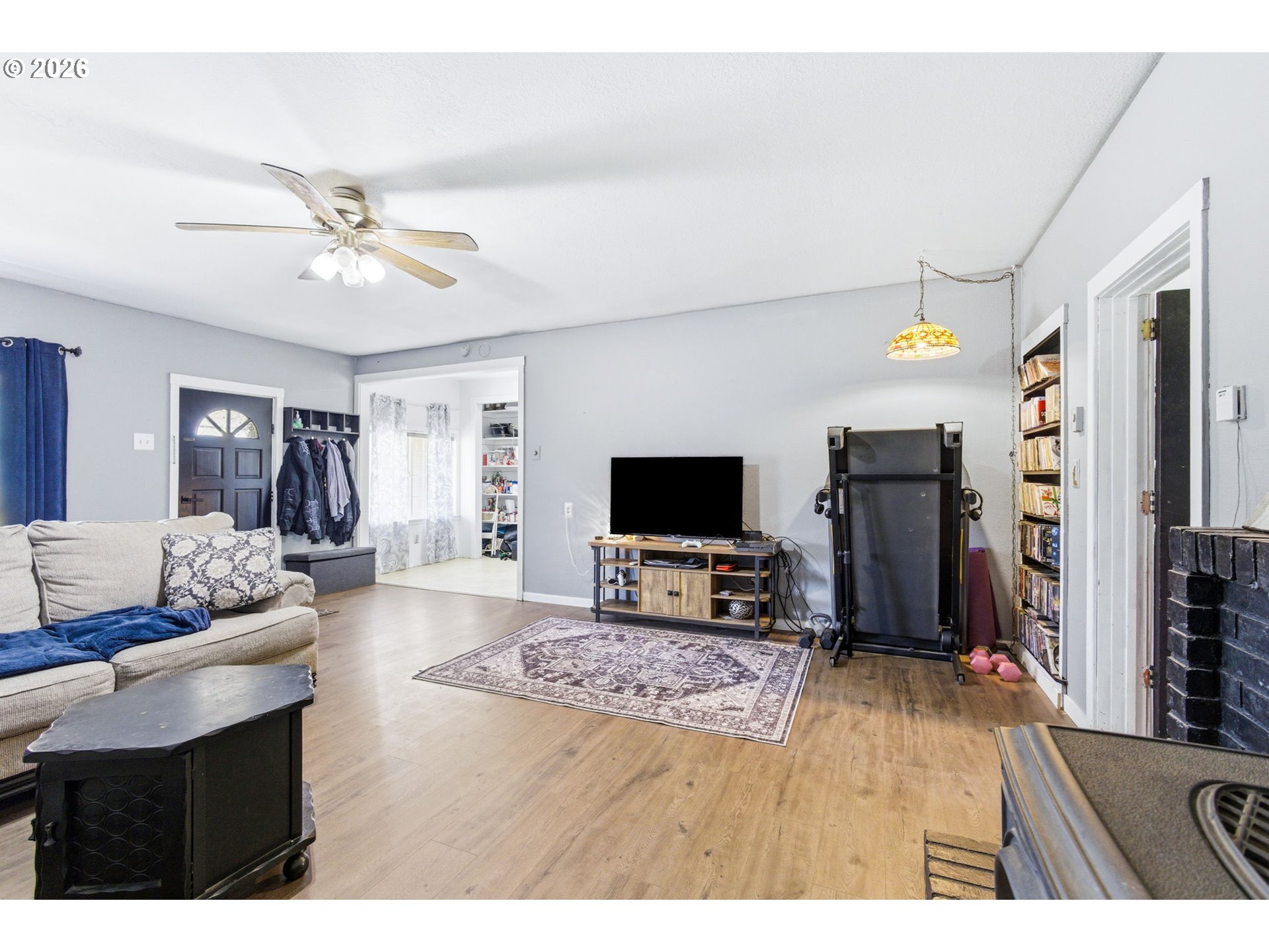 5226 Poplar St. Property Photo 9