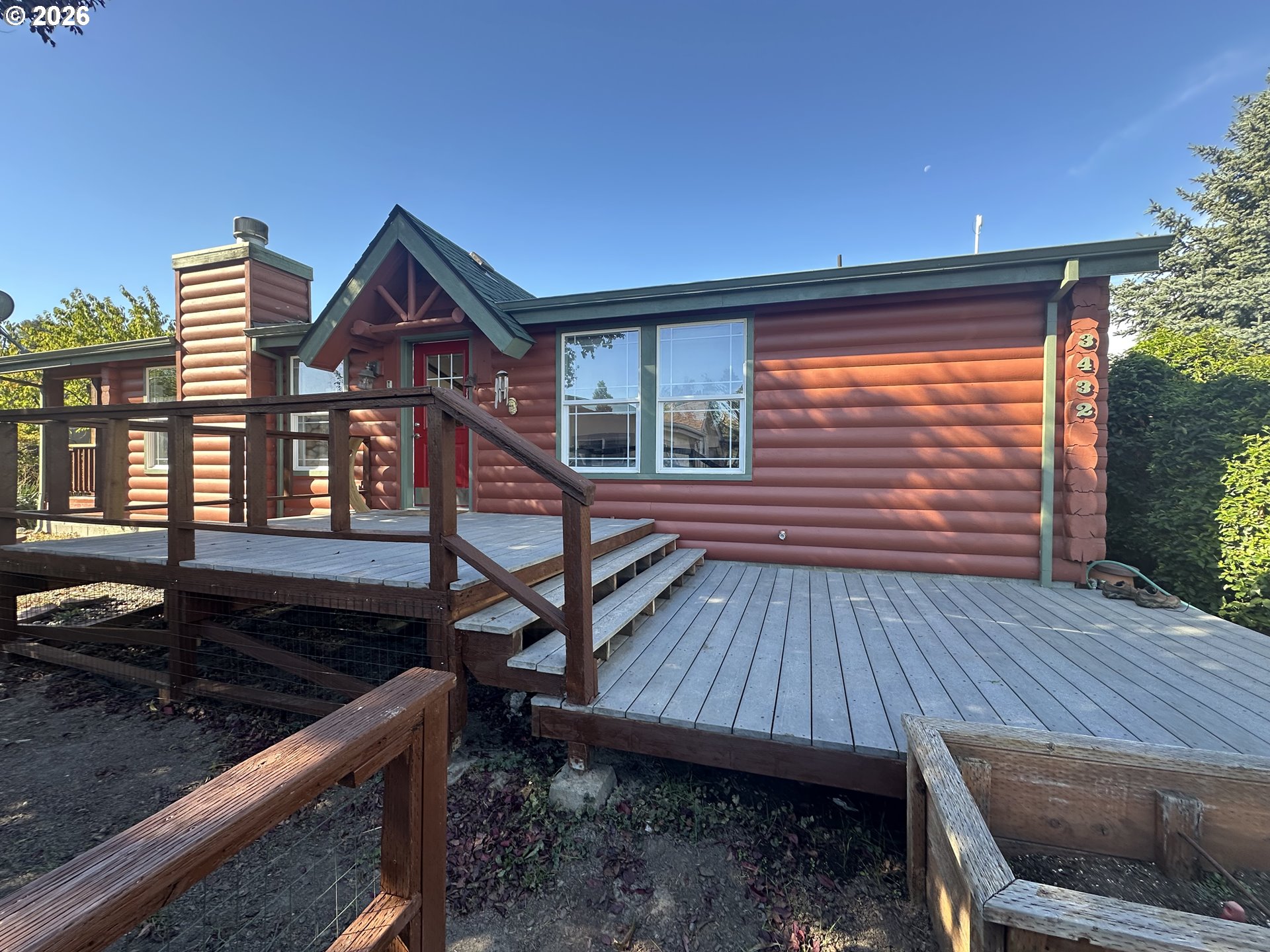 3432 Cathern Rd Property Photo 1