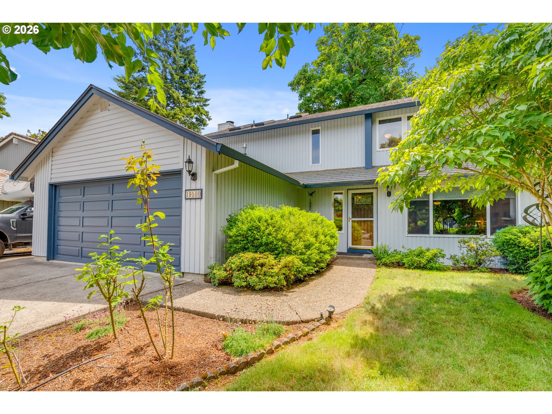 19500 Sw Alderwood Ct Property Photo 1