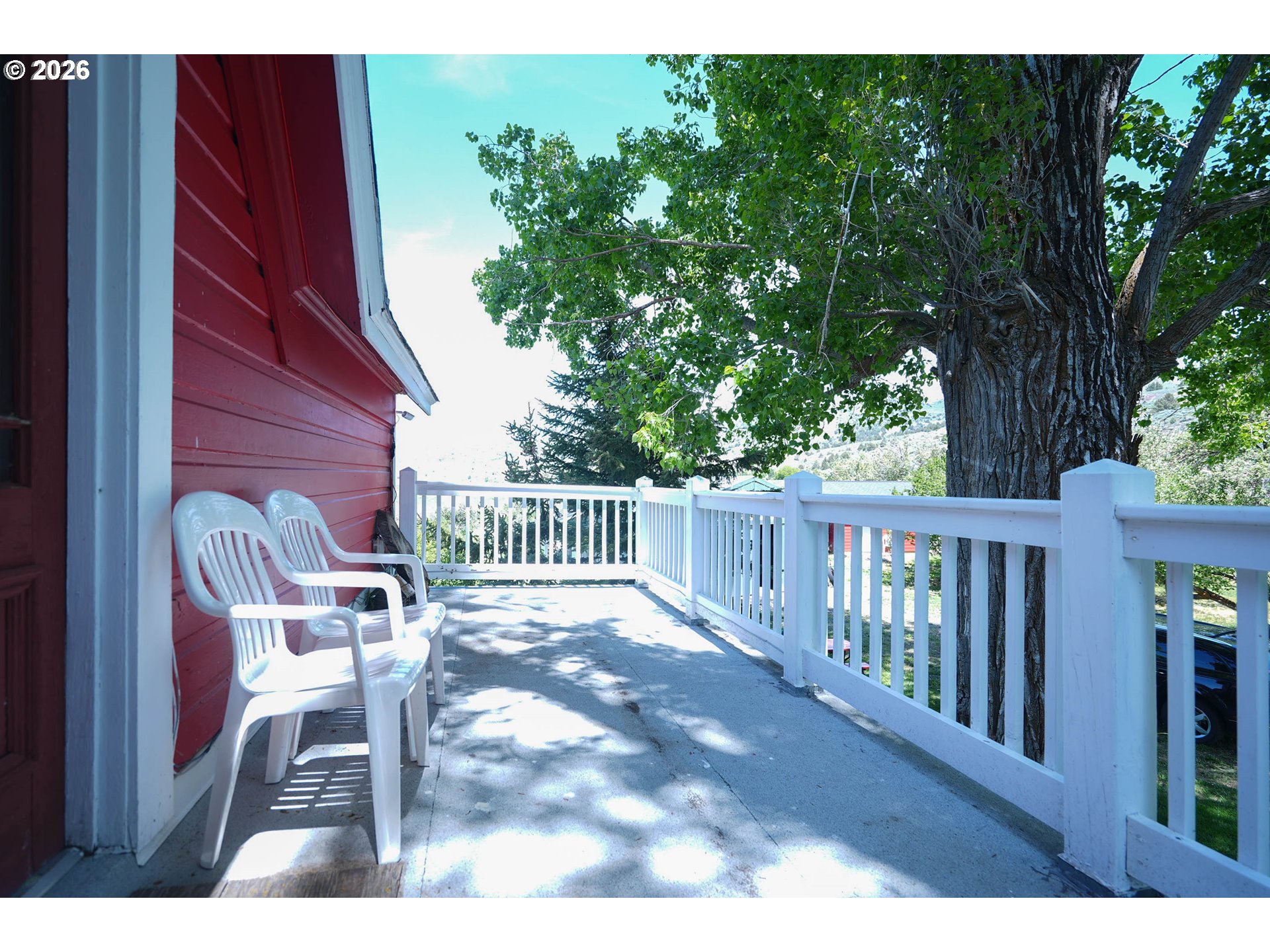 15682 Highway 395 Property Photo 24