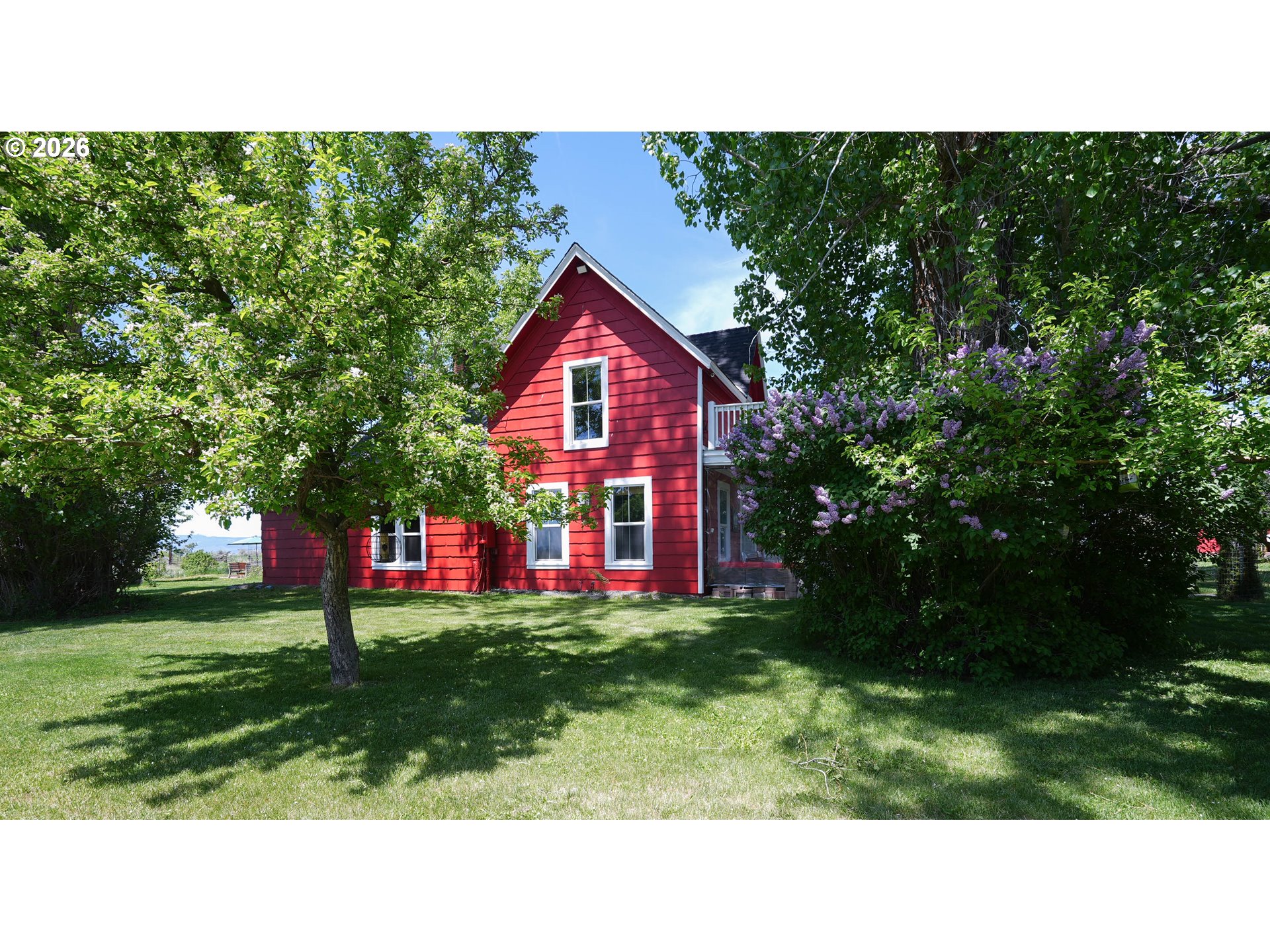 15682 Highway 395 Property Photo 28