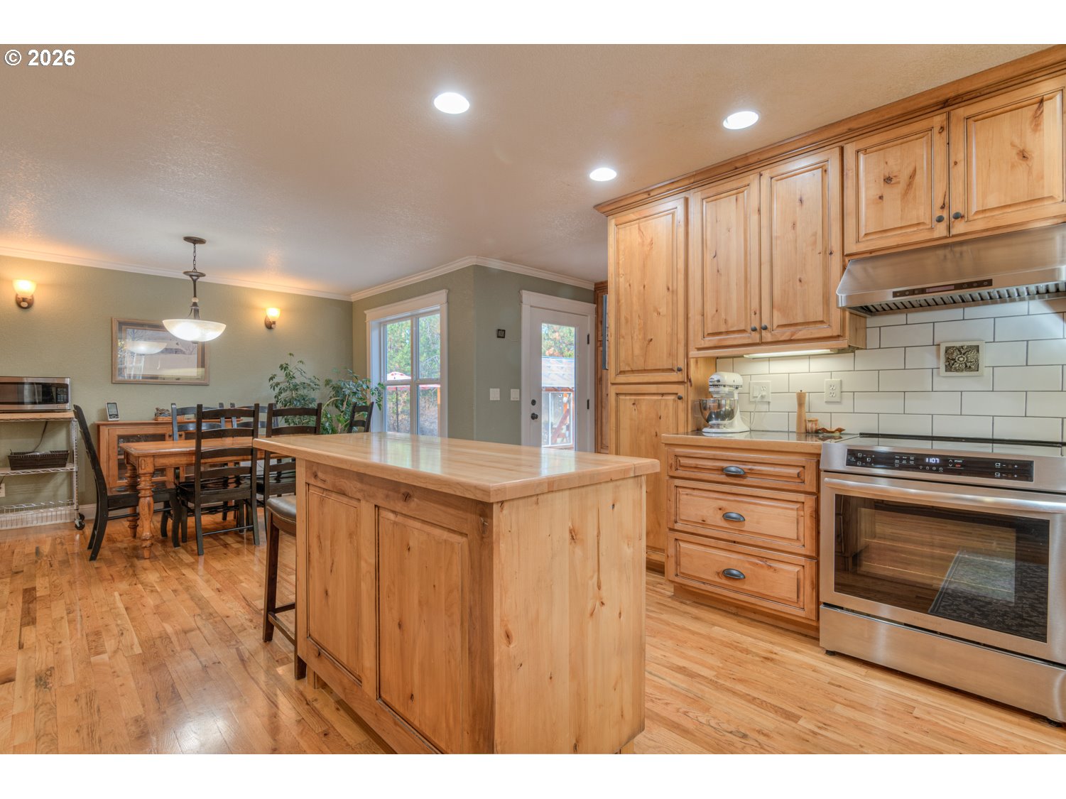 16116 Mountain Goat Ln Property Photo 9