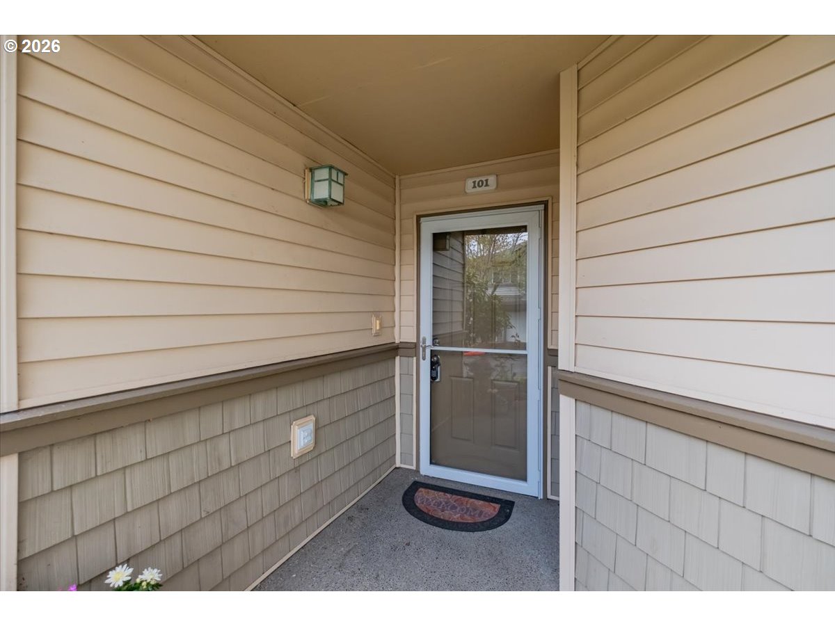 1807 Ne 101st Ave 101 Property Photo 6