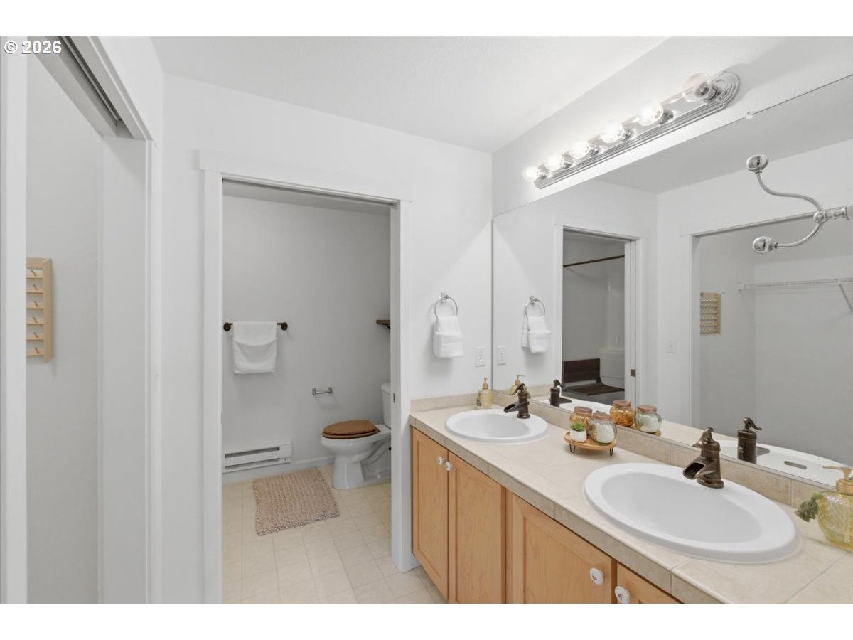 1807 Ne 101st Ave 101 Property Photo 26