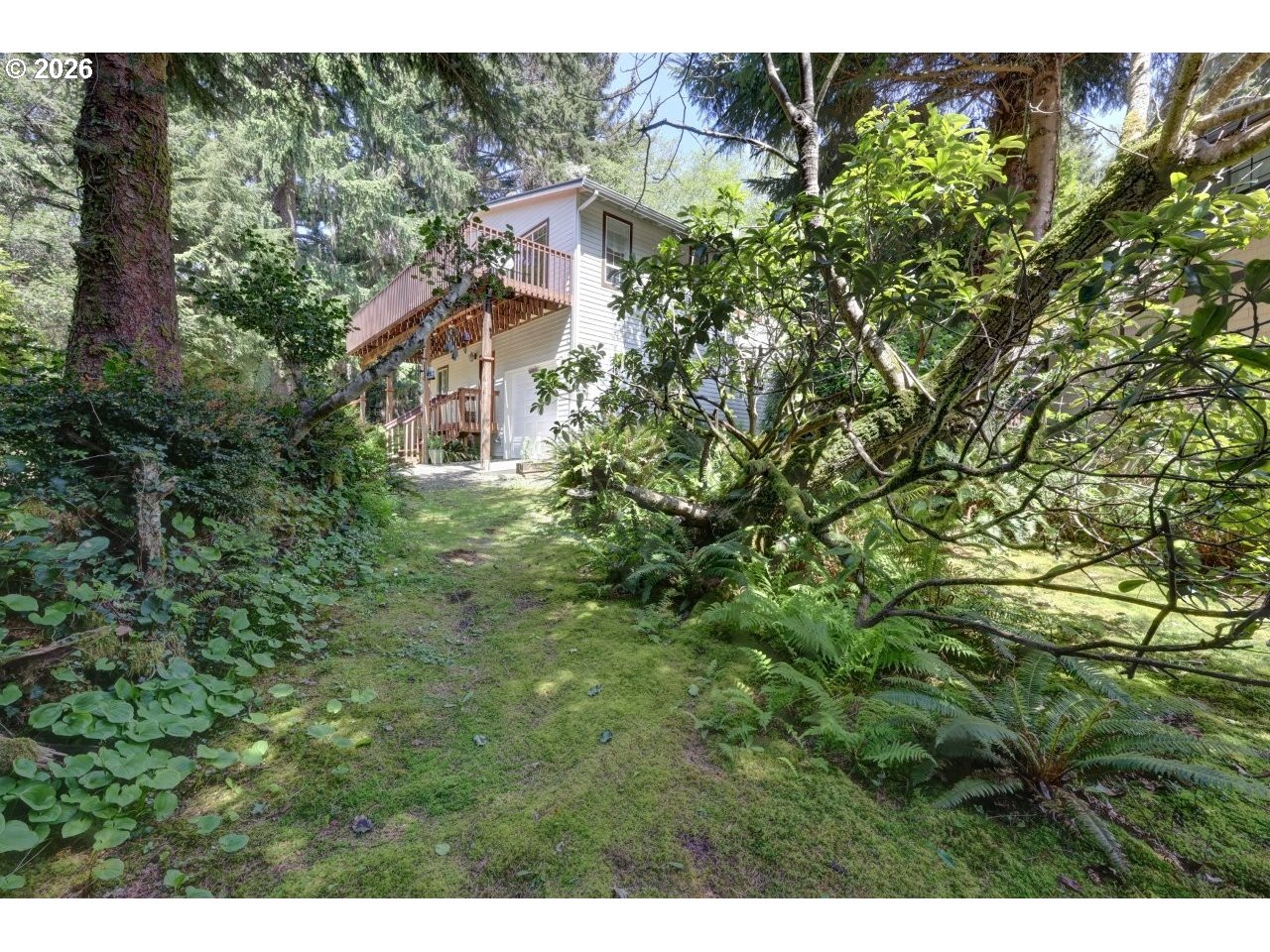 9320 Nehalem Rd Property Photo 2