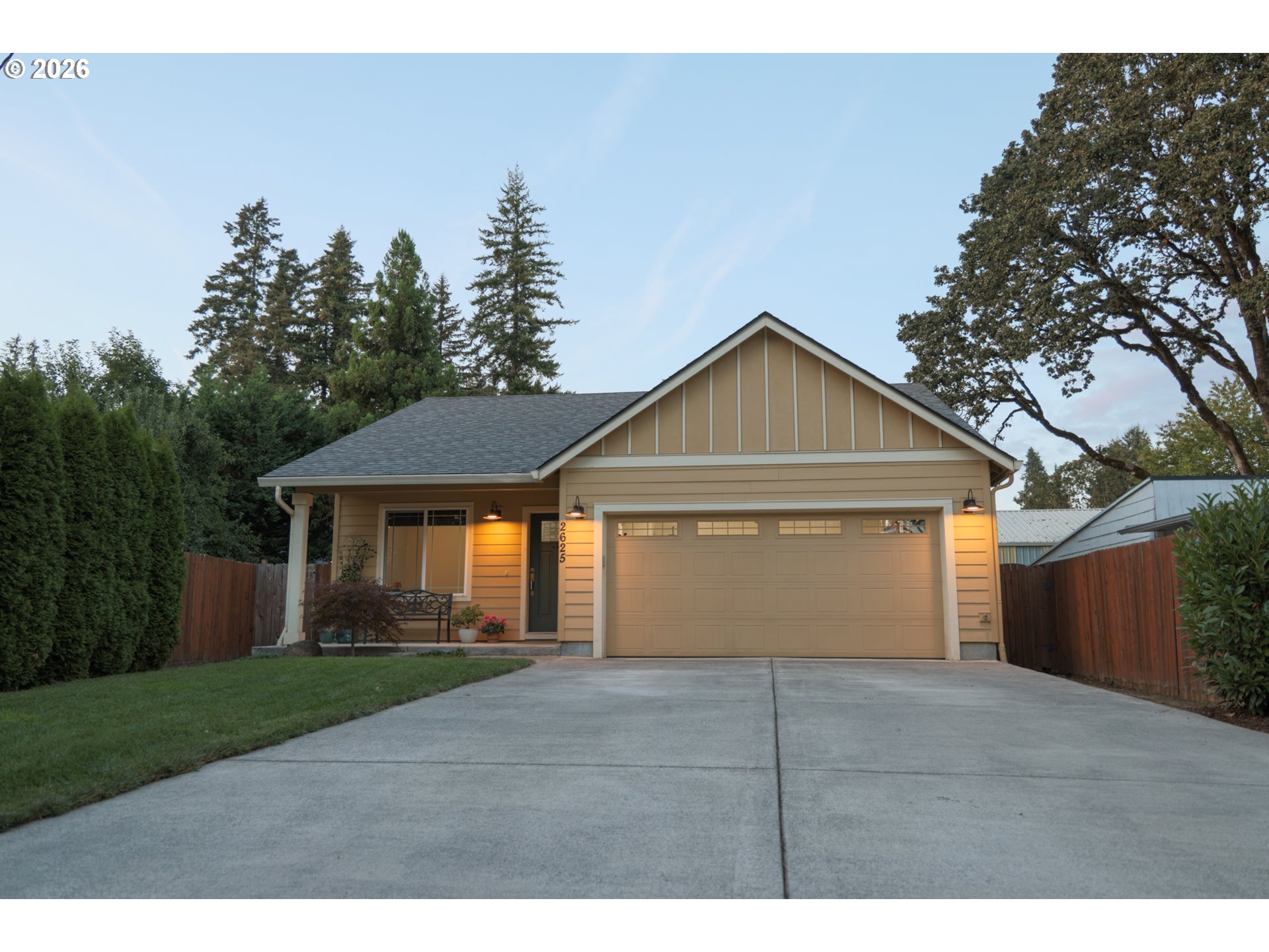 2625 G St Property Photo 1