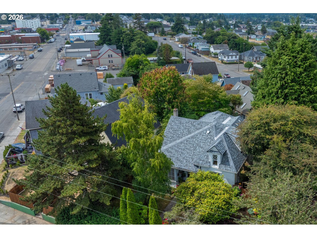 829 Florida St Property Photo 2