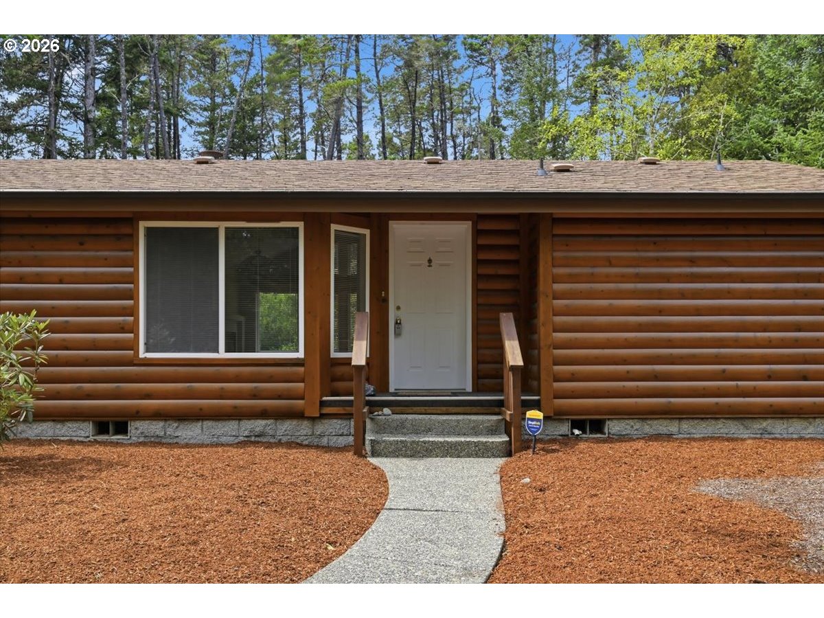 5013 Heceta Beach Rd Property Photo 3