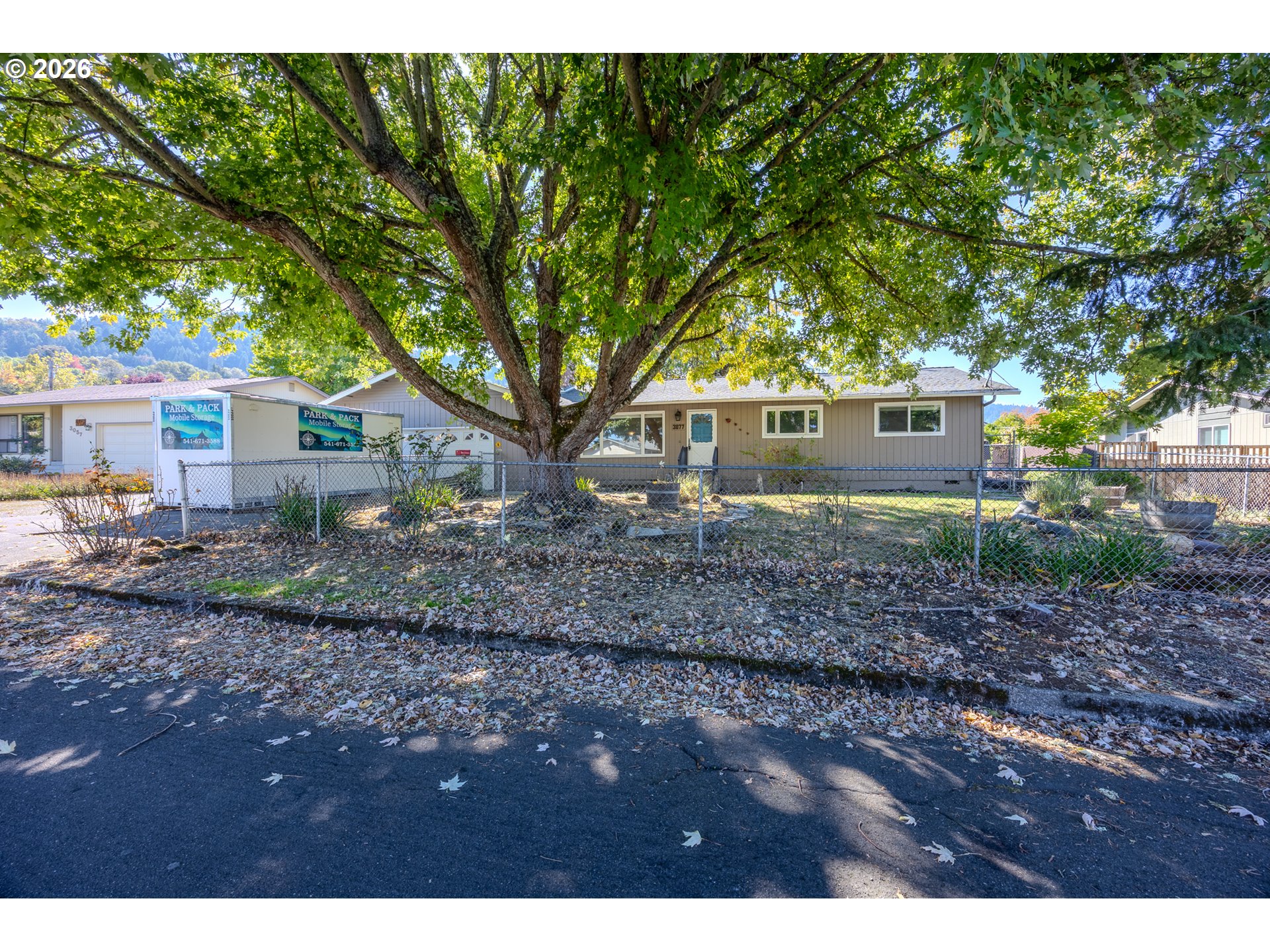 3077 W Lorraine Ave Property Photo 1