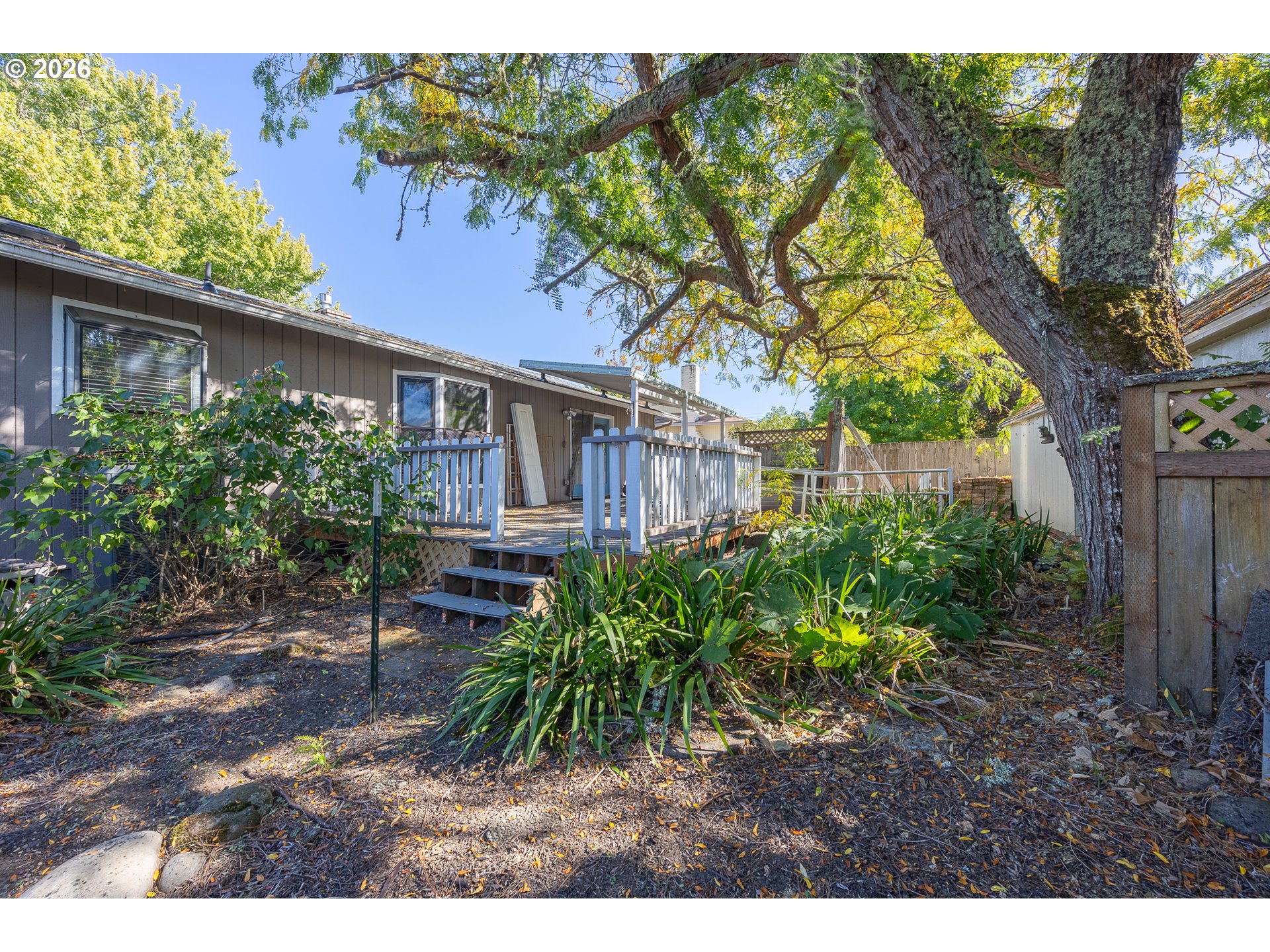 3077 W Lorraine Ave Property Photo 34