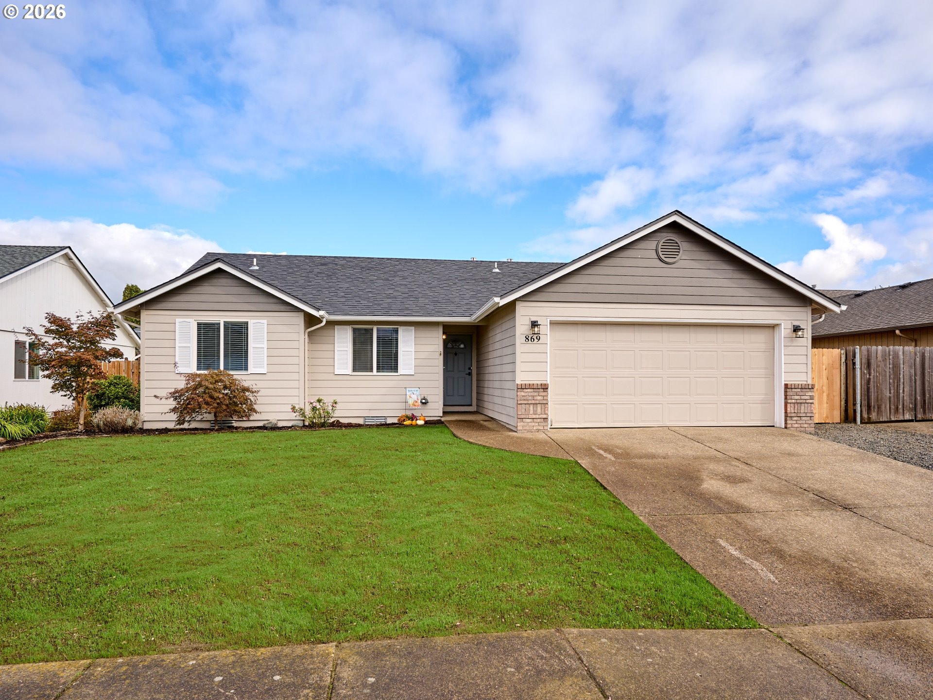 869 MEADOWLARK PL Property Photo 1