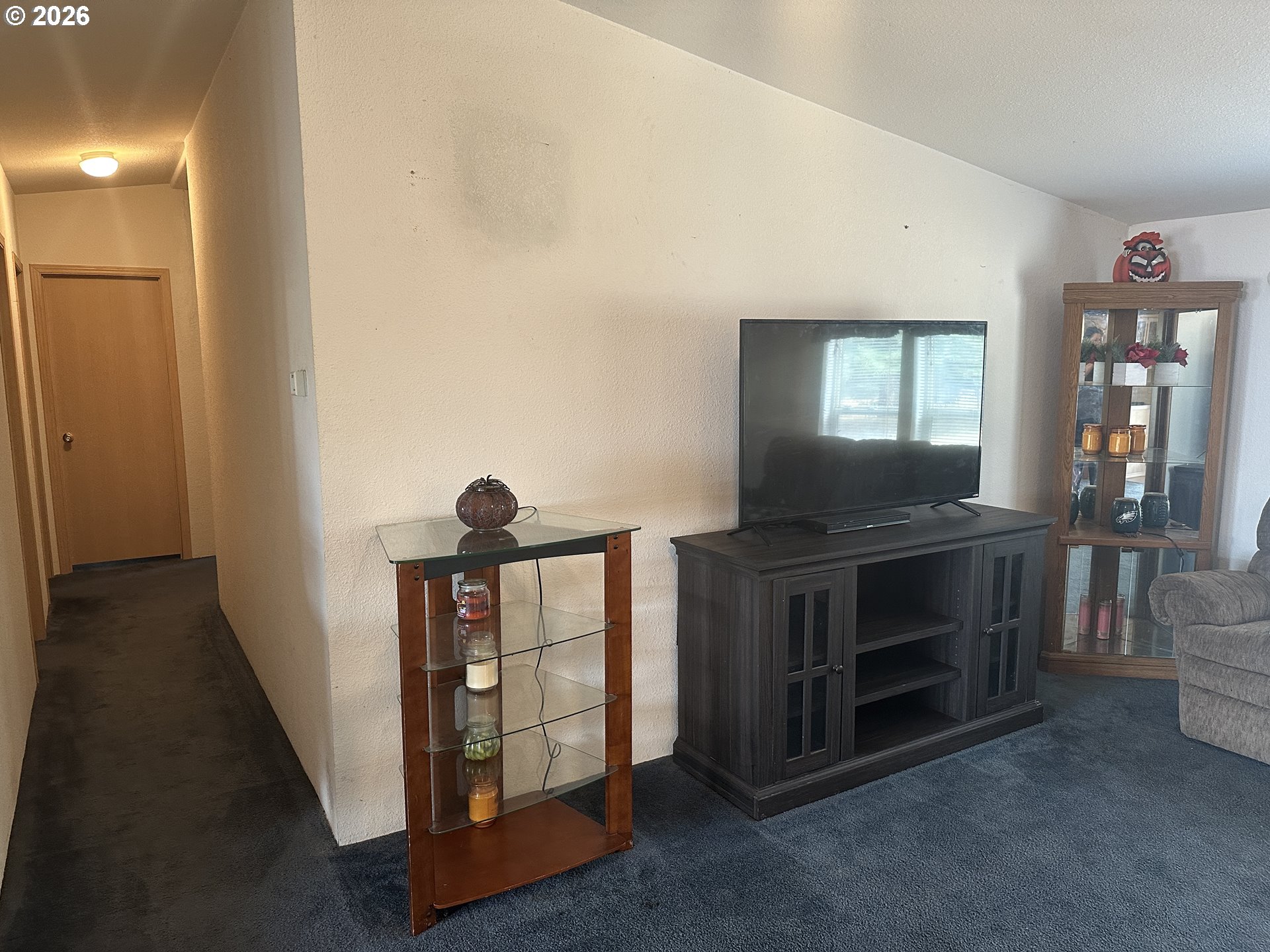 425 Benard Ln Property Photo 9