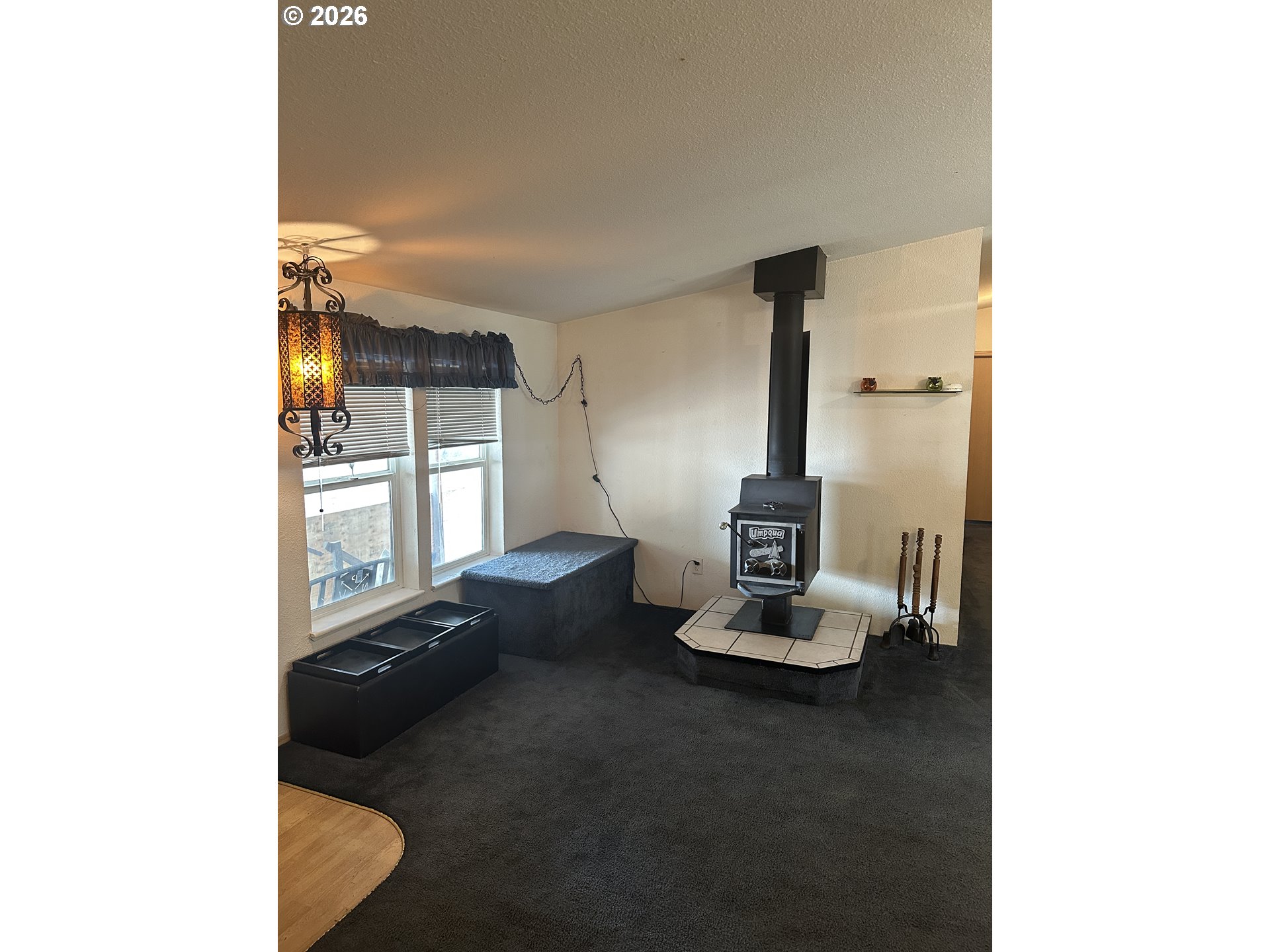 425 Benard Ln Property Photo 10