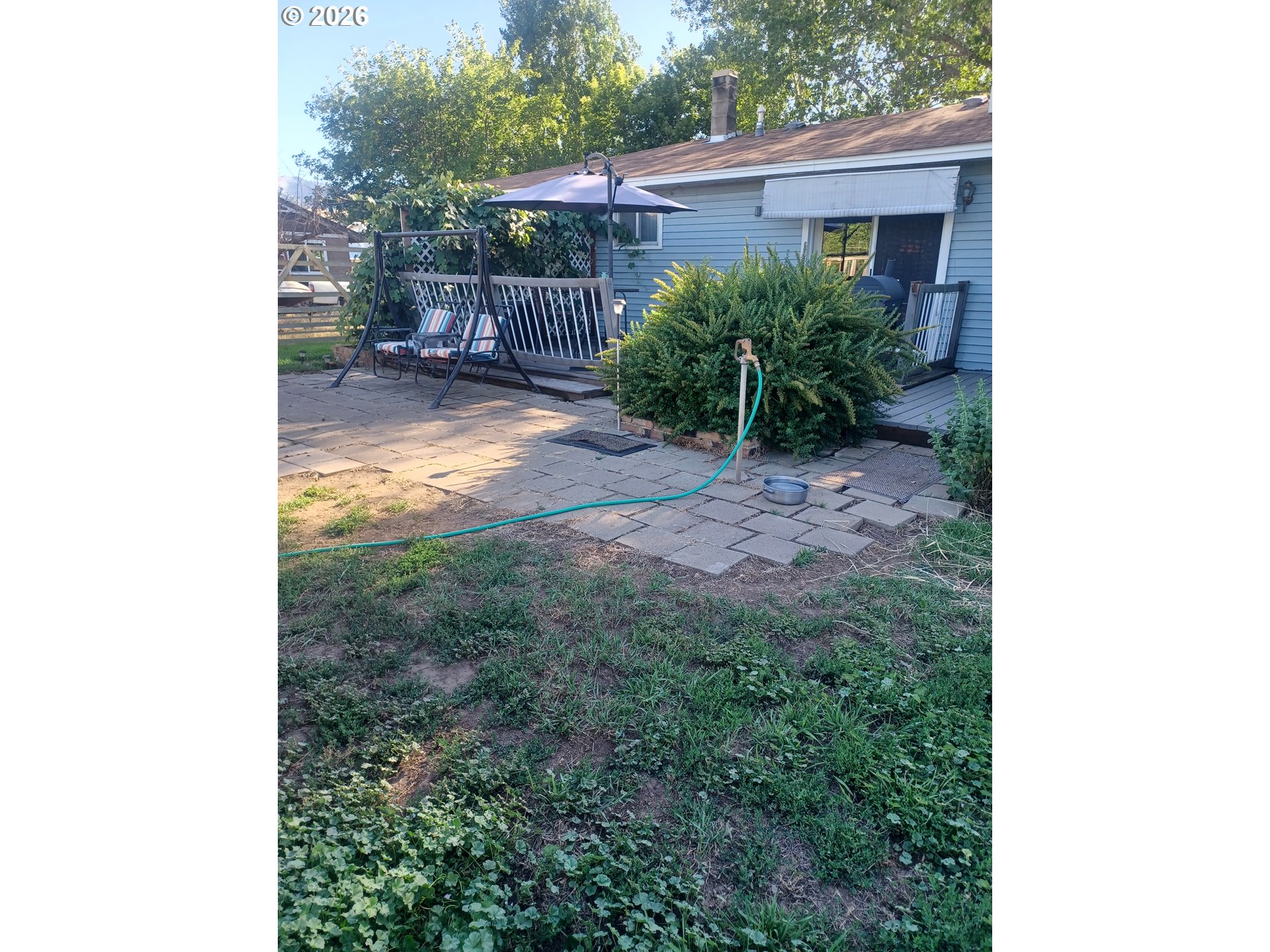527 S Dewey St Property Photo 17