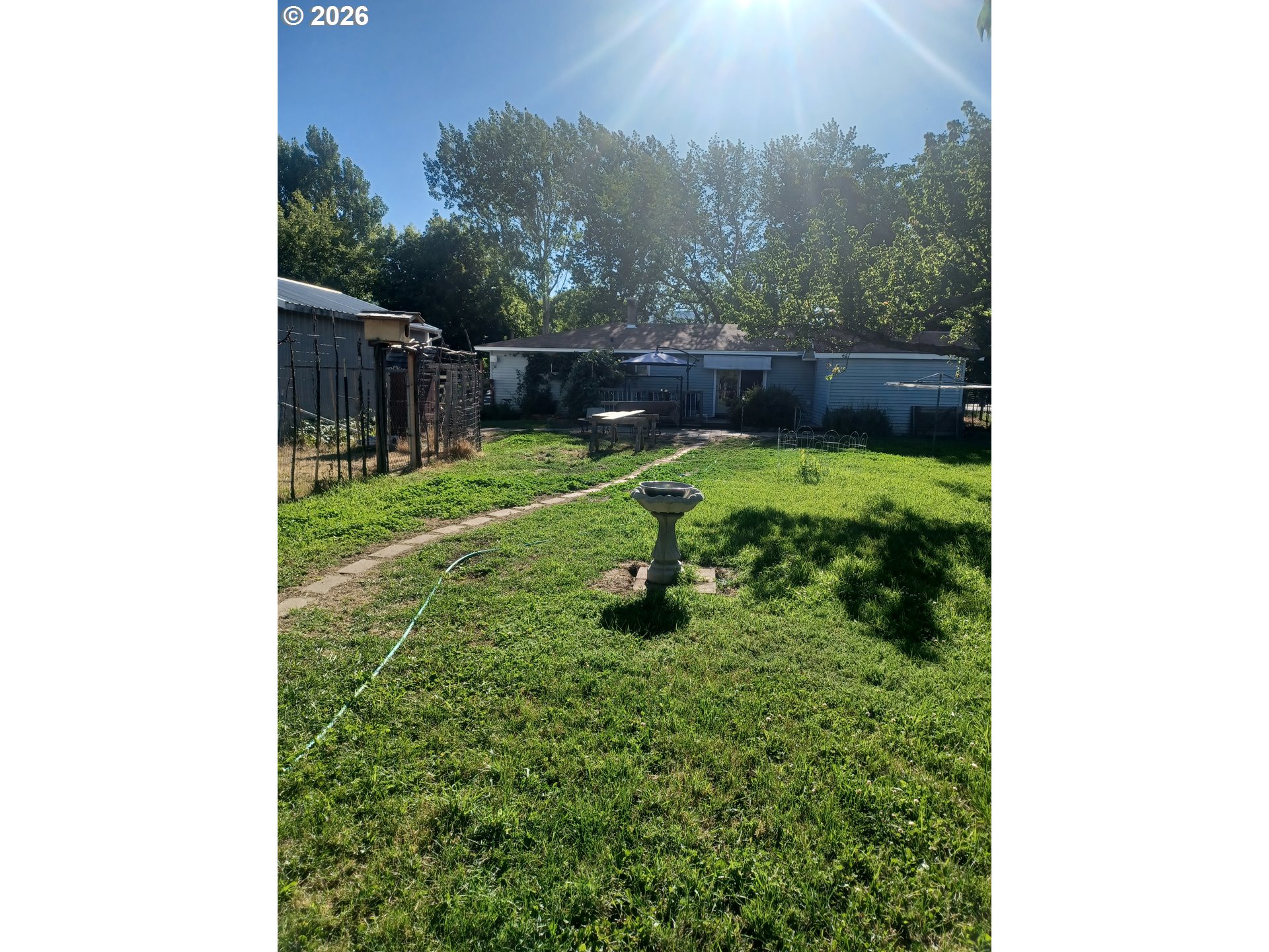 527 S Dewey St Property Photo 21