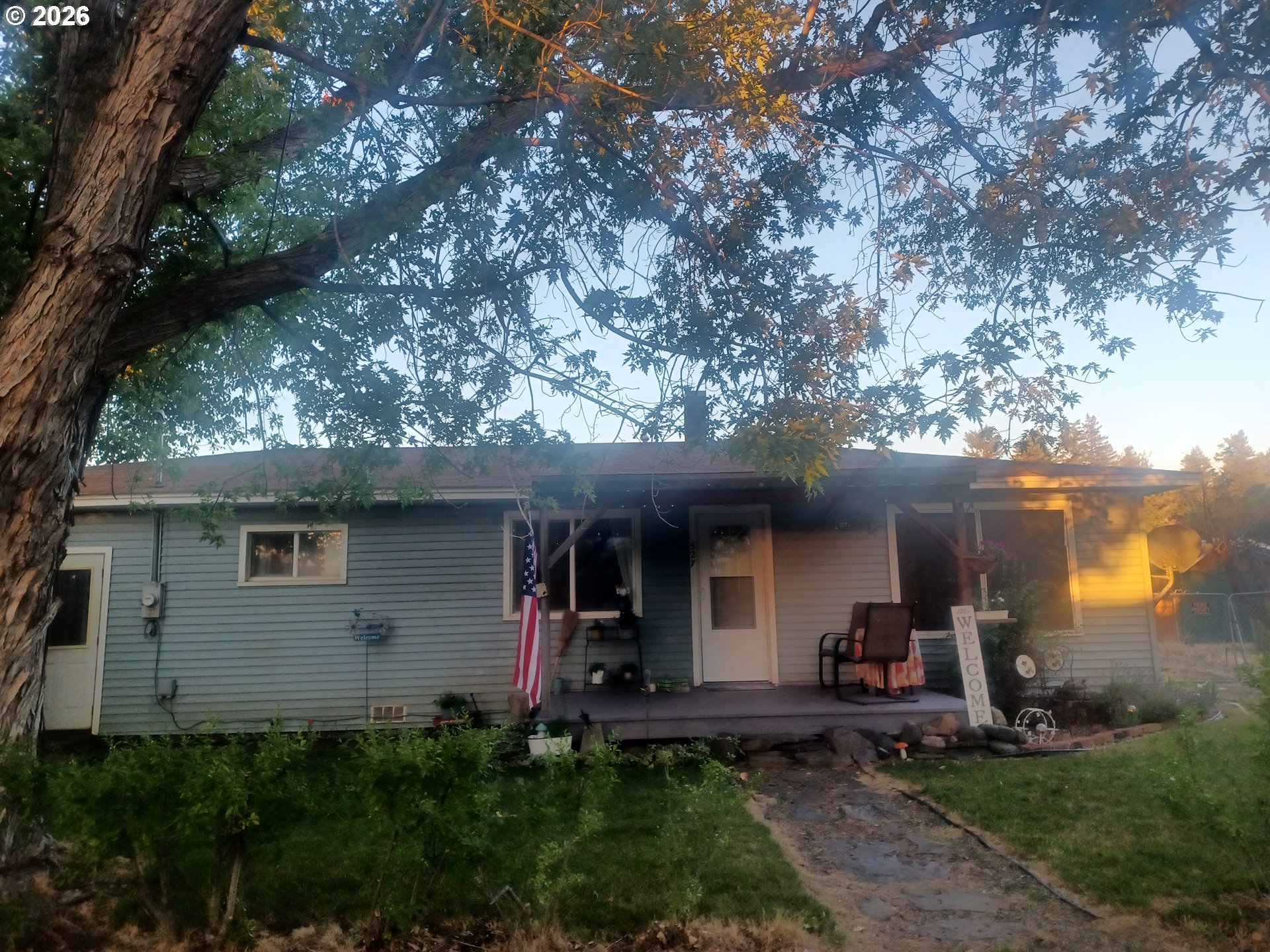 527 S Dewey St Property Photo 30